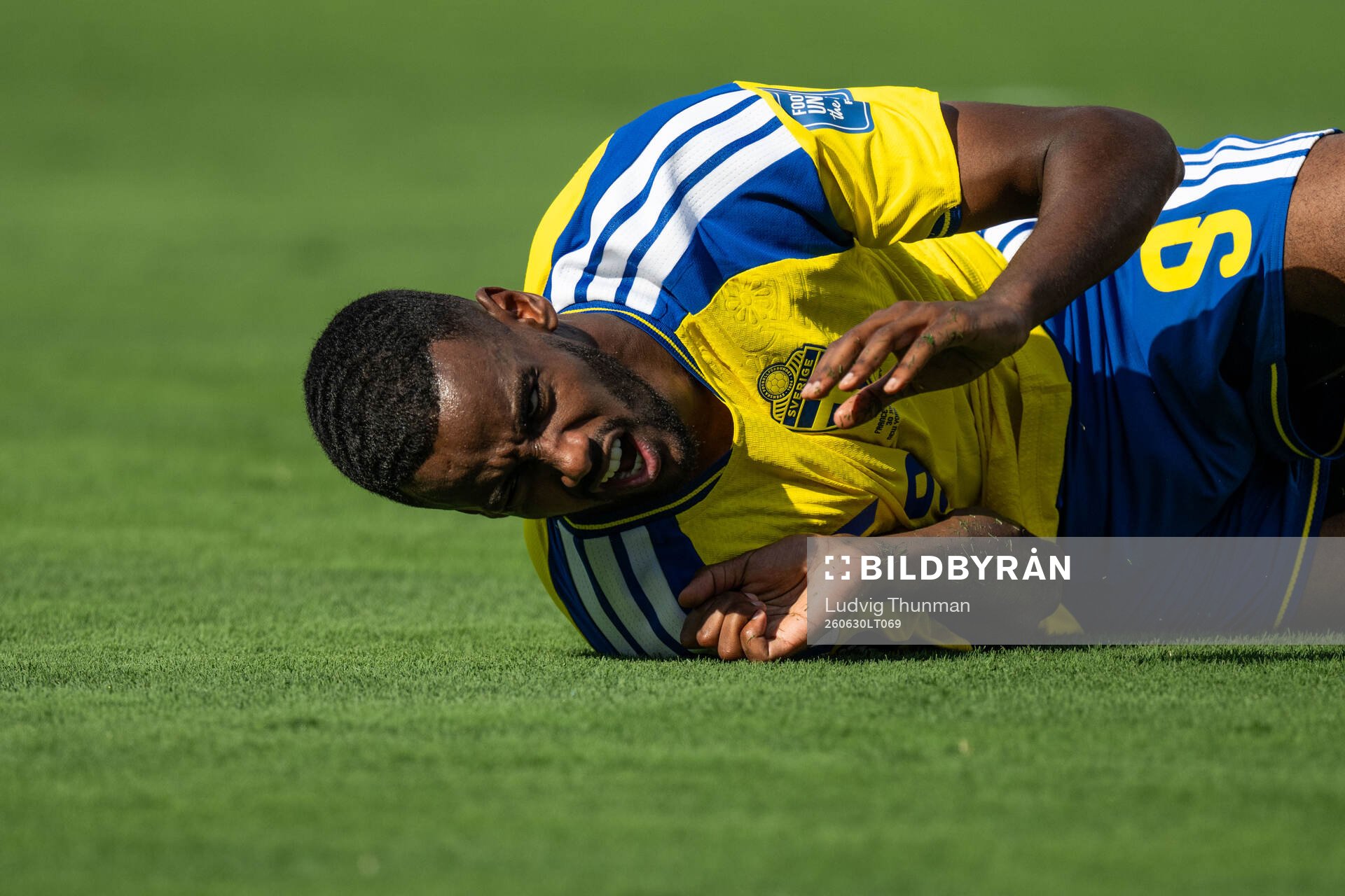 Alexander Isak of Sweden looks dejected