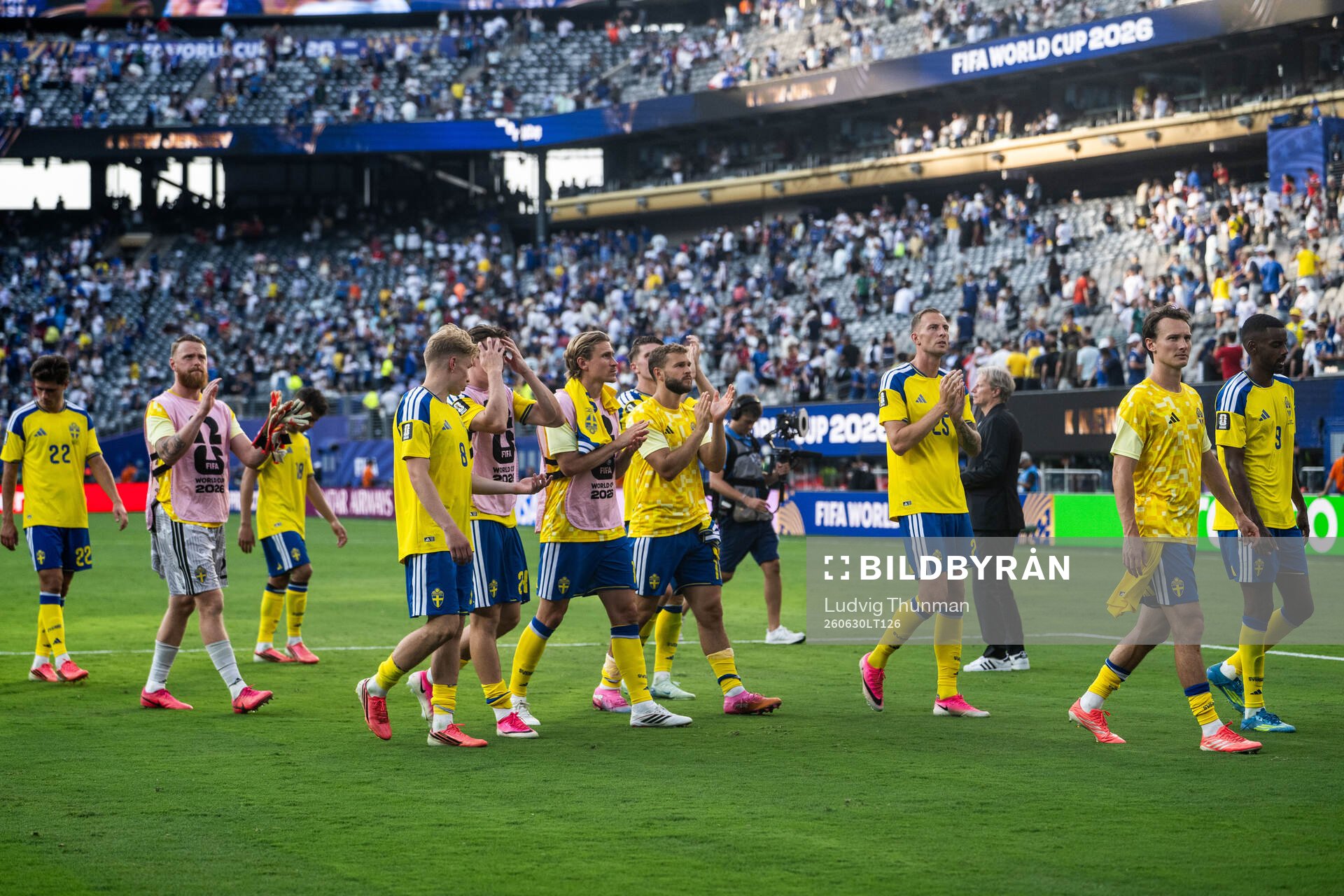 Players of Sweden look dejected