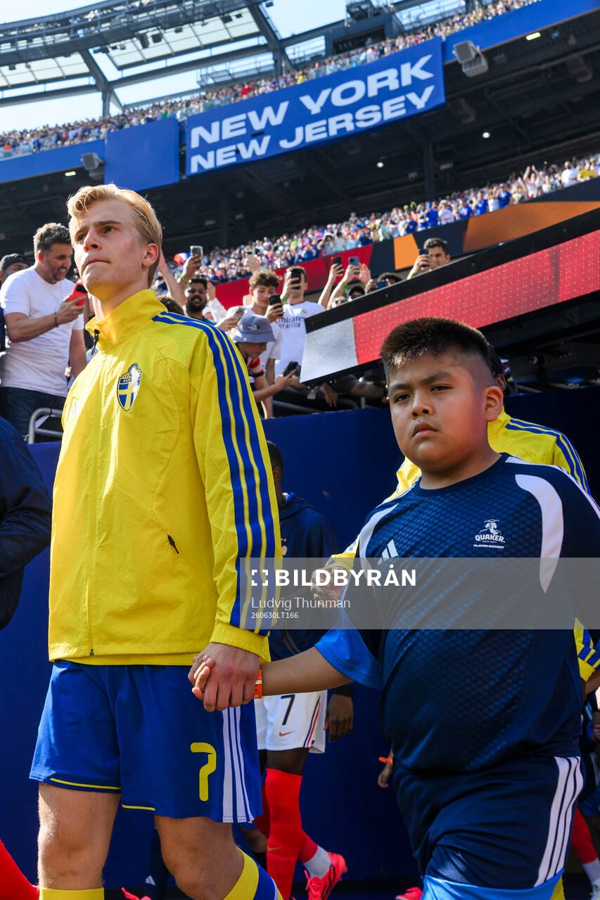Lucas Bergvall of Sweden enters the pitch