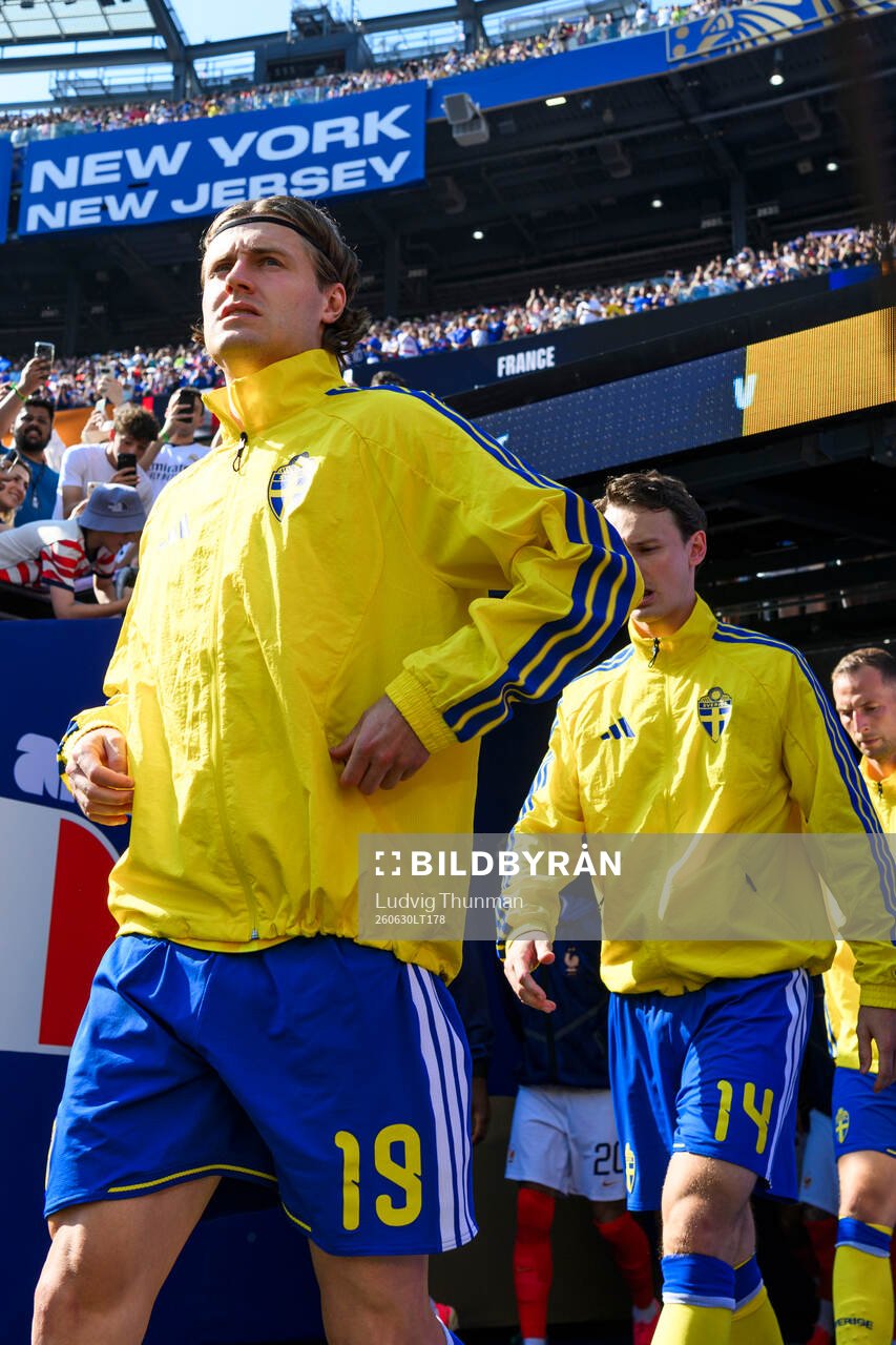Mattias Svanberg of Sweden enters the pitch