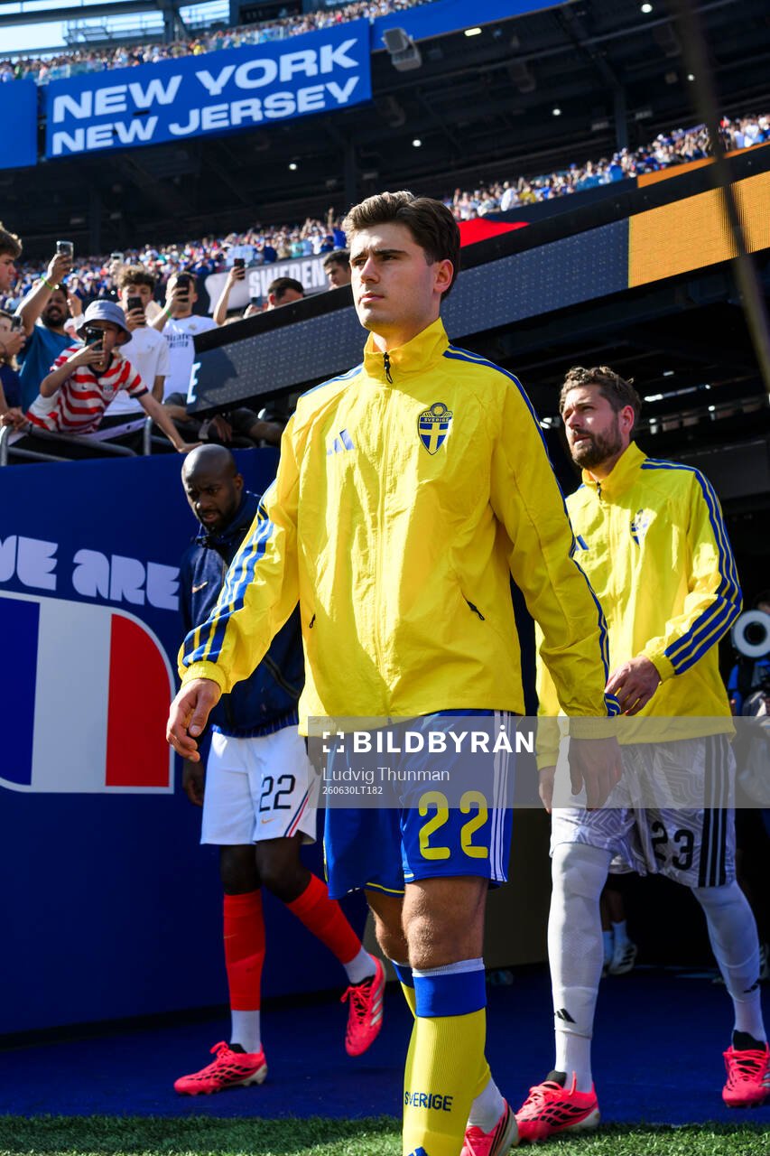 Besfort Zeneli of Sweden enters the pitch