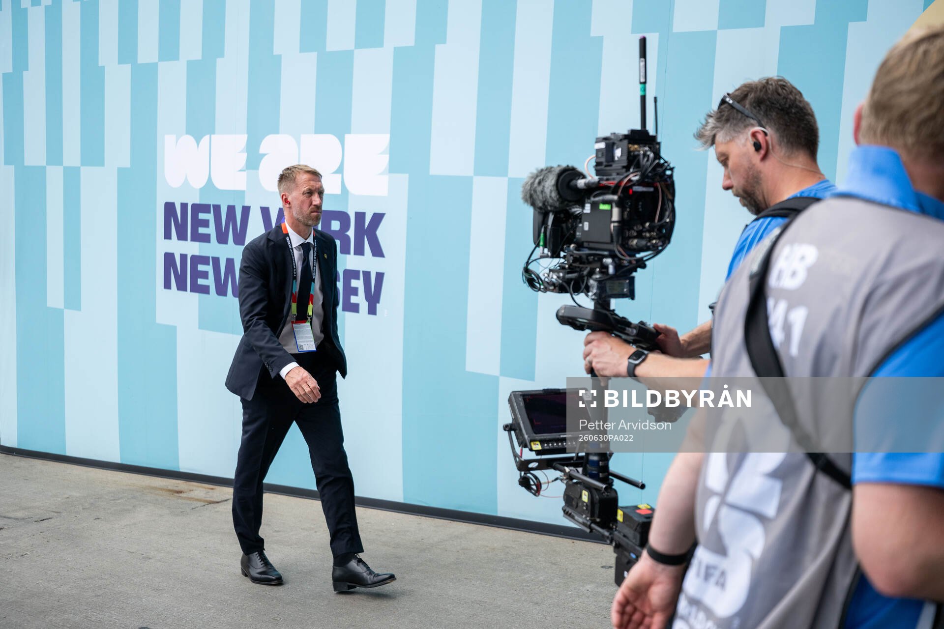 Head coach Graham Potter of Sweden arrives