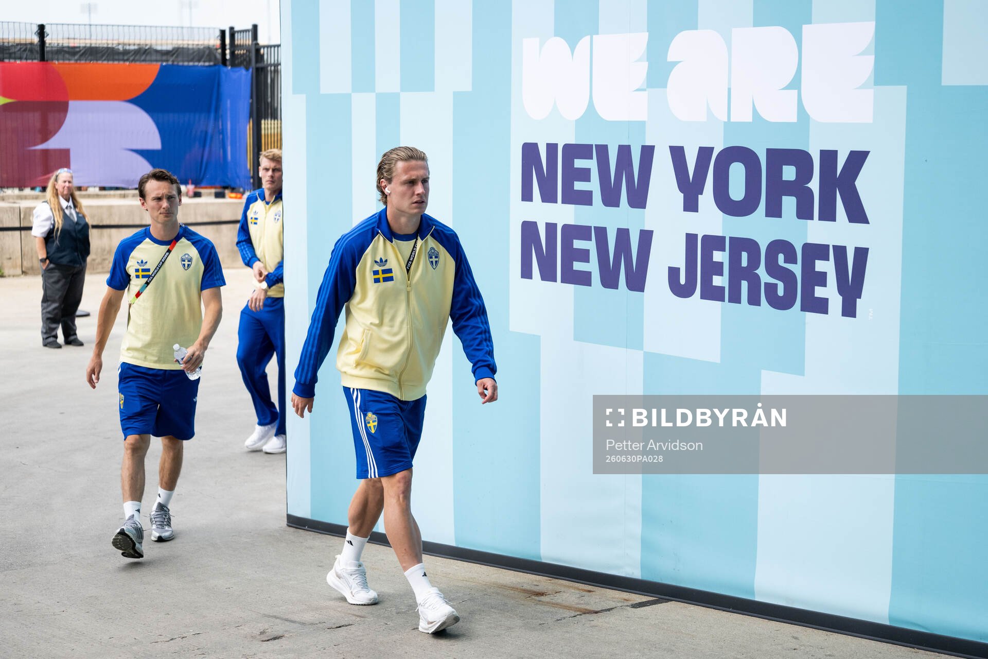 Hjalmar Ekdal and Mattias Svanberg of Sweden arrives