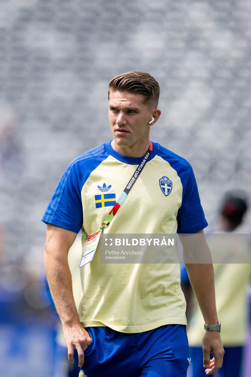 Viktor Gyökeres of Sweden