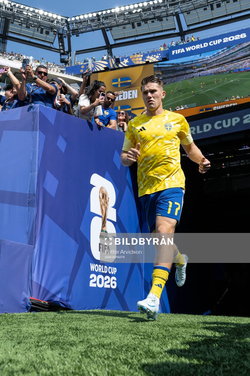 Viktor Gyökeres of Sweden
