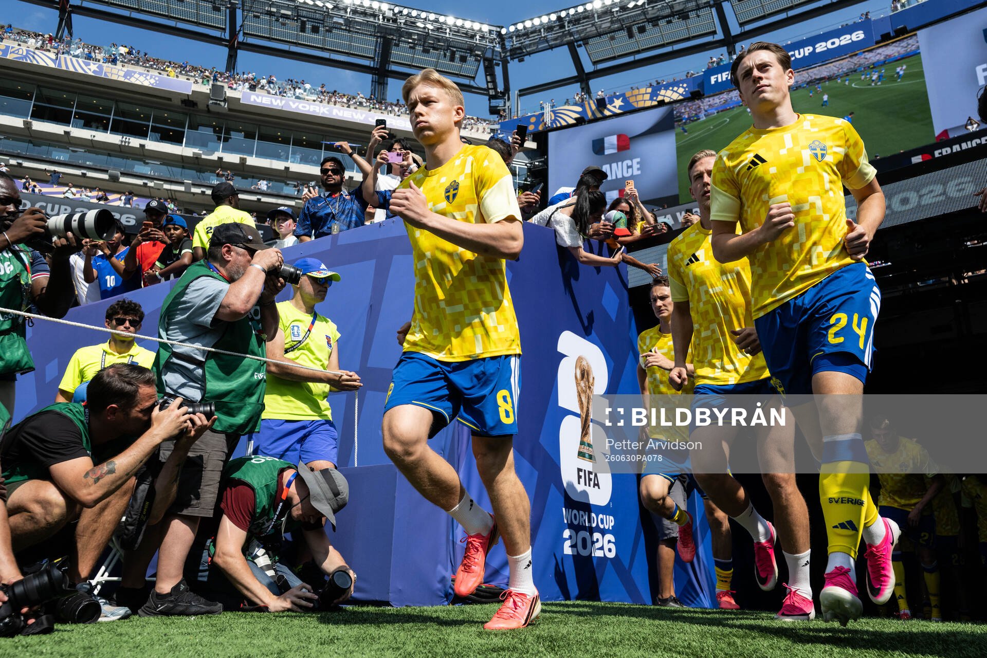 Daniel Svensson and Elliot Stroud of Sweden