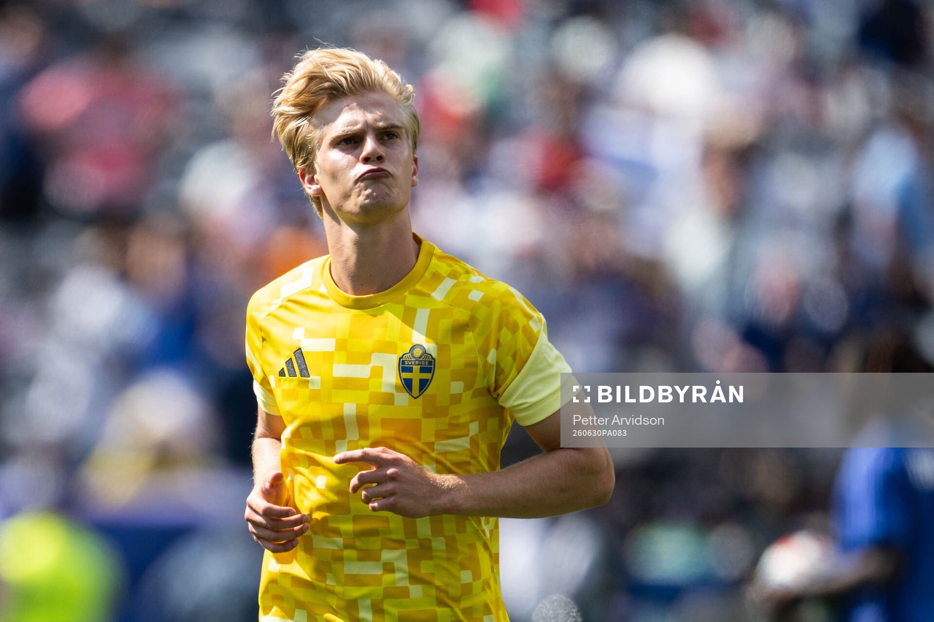 Lucas Bergvall of Sweden