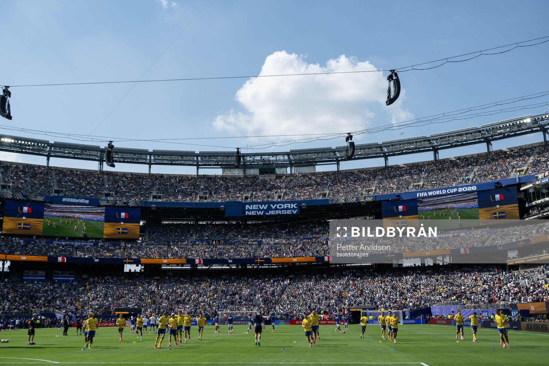 General view of players of Sweden