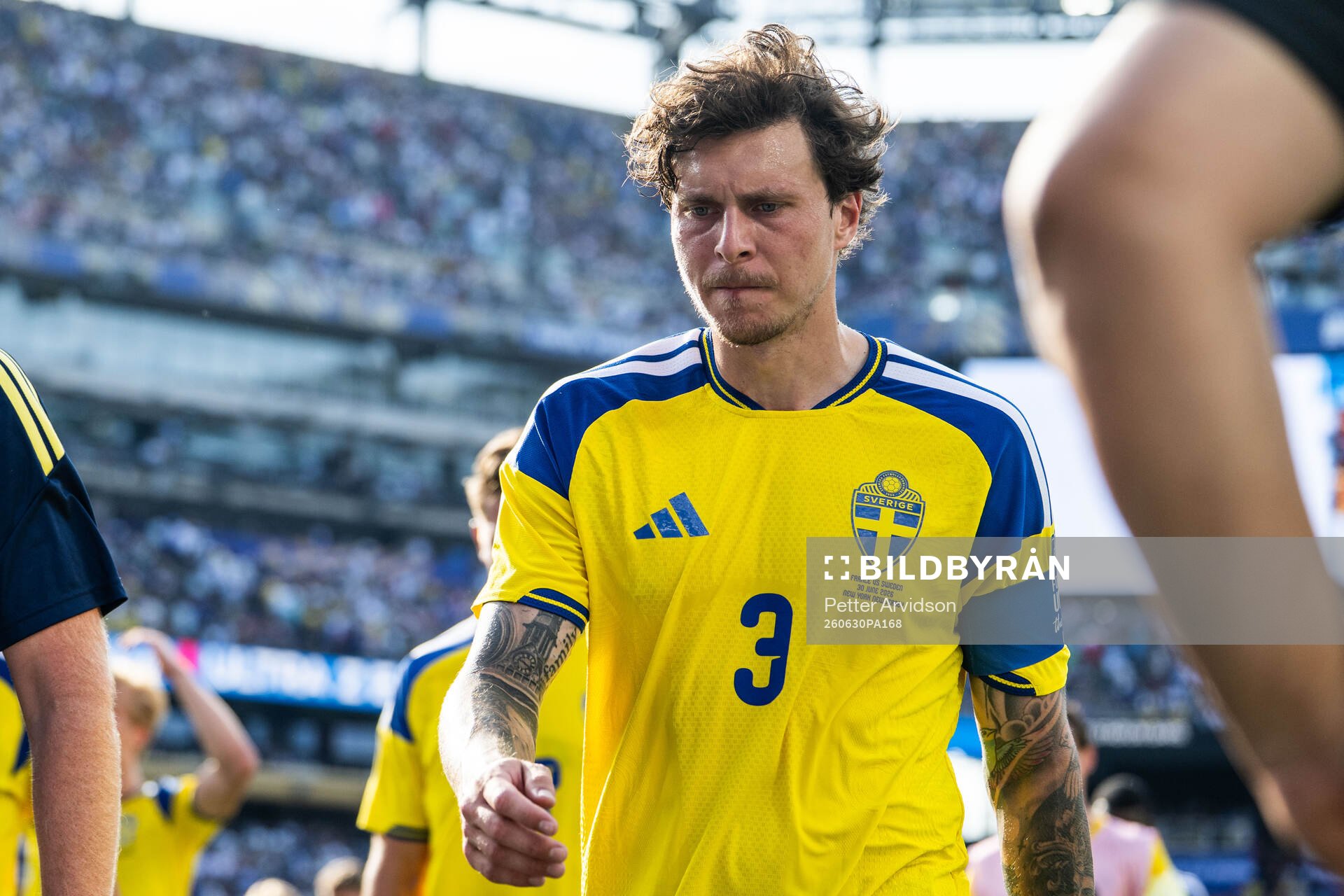 Victor Nilsson Lindelöf of Sweden looks dejected