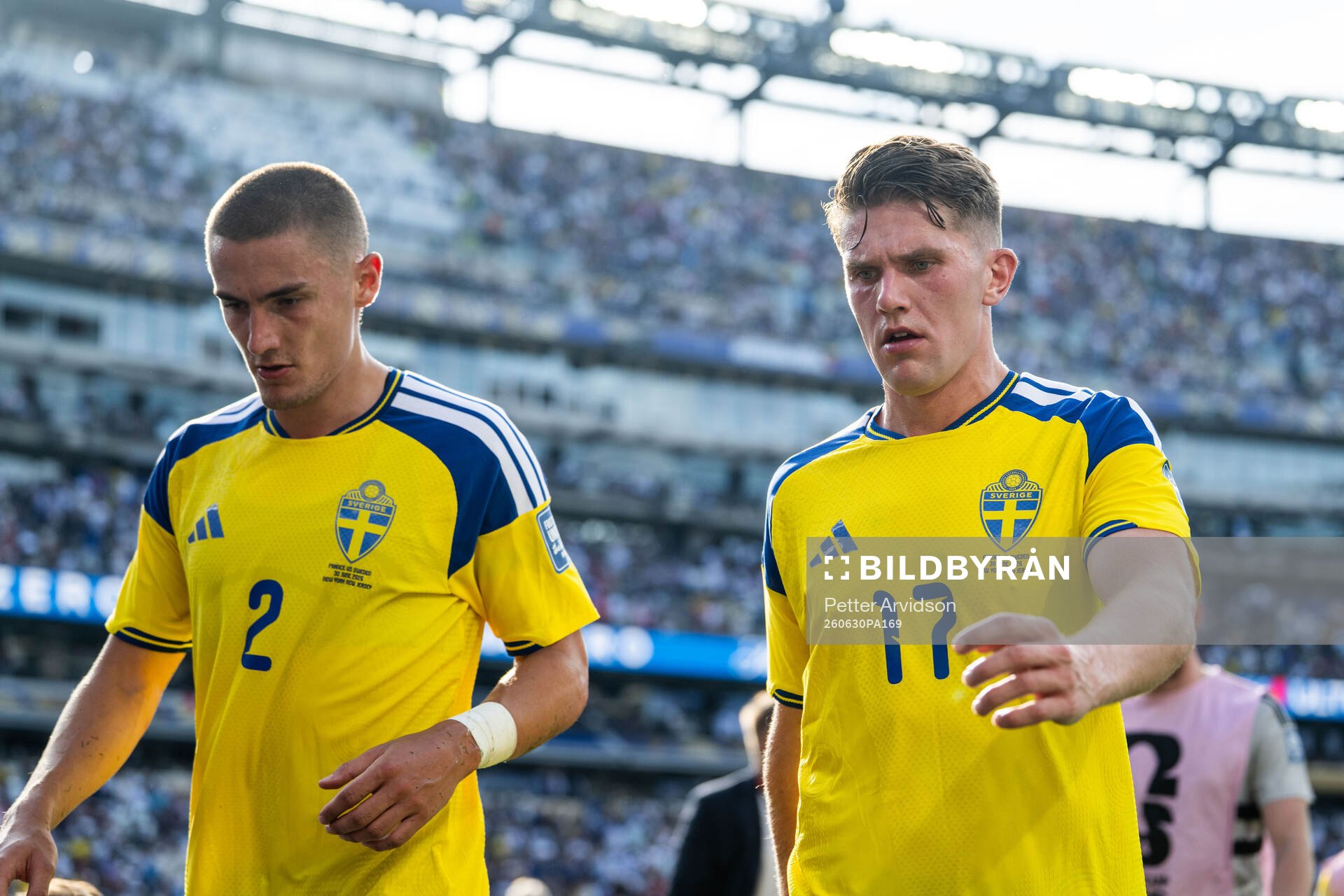 Gustaf Lagerbielke and Viktor Gyökeres of Sweden looks