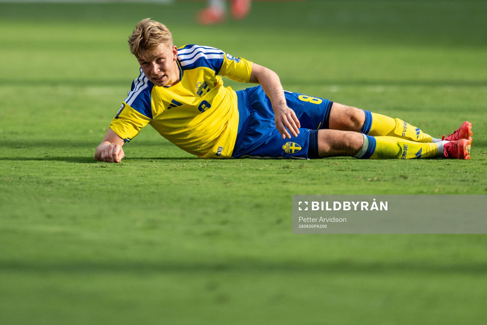 Daniel Svensson of Sweden looks dejected