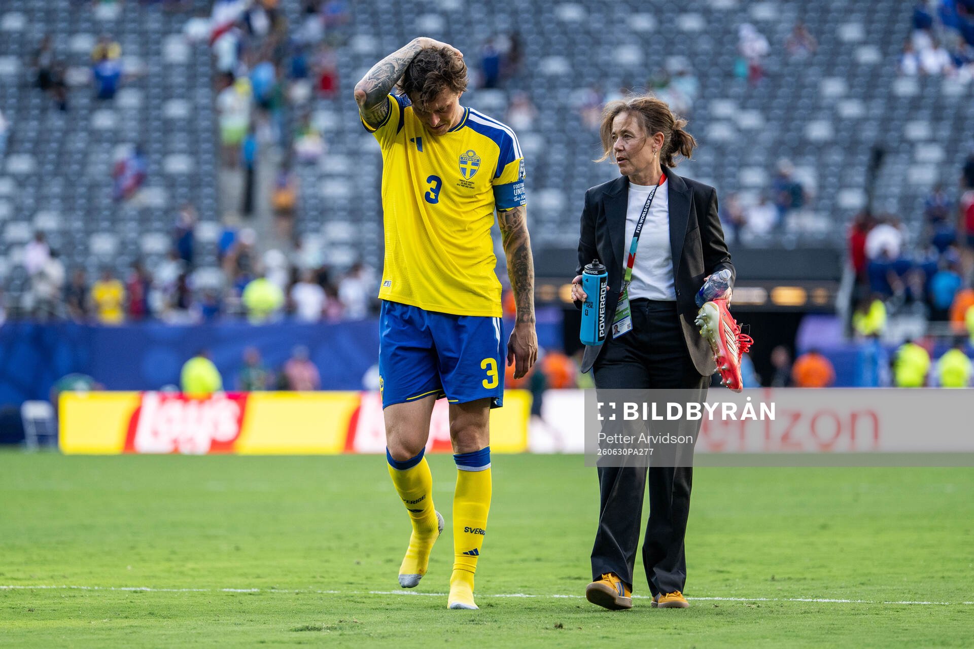 Victor Nilsson Lindelöf of Sweden looks dejected