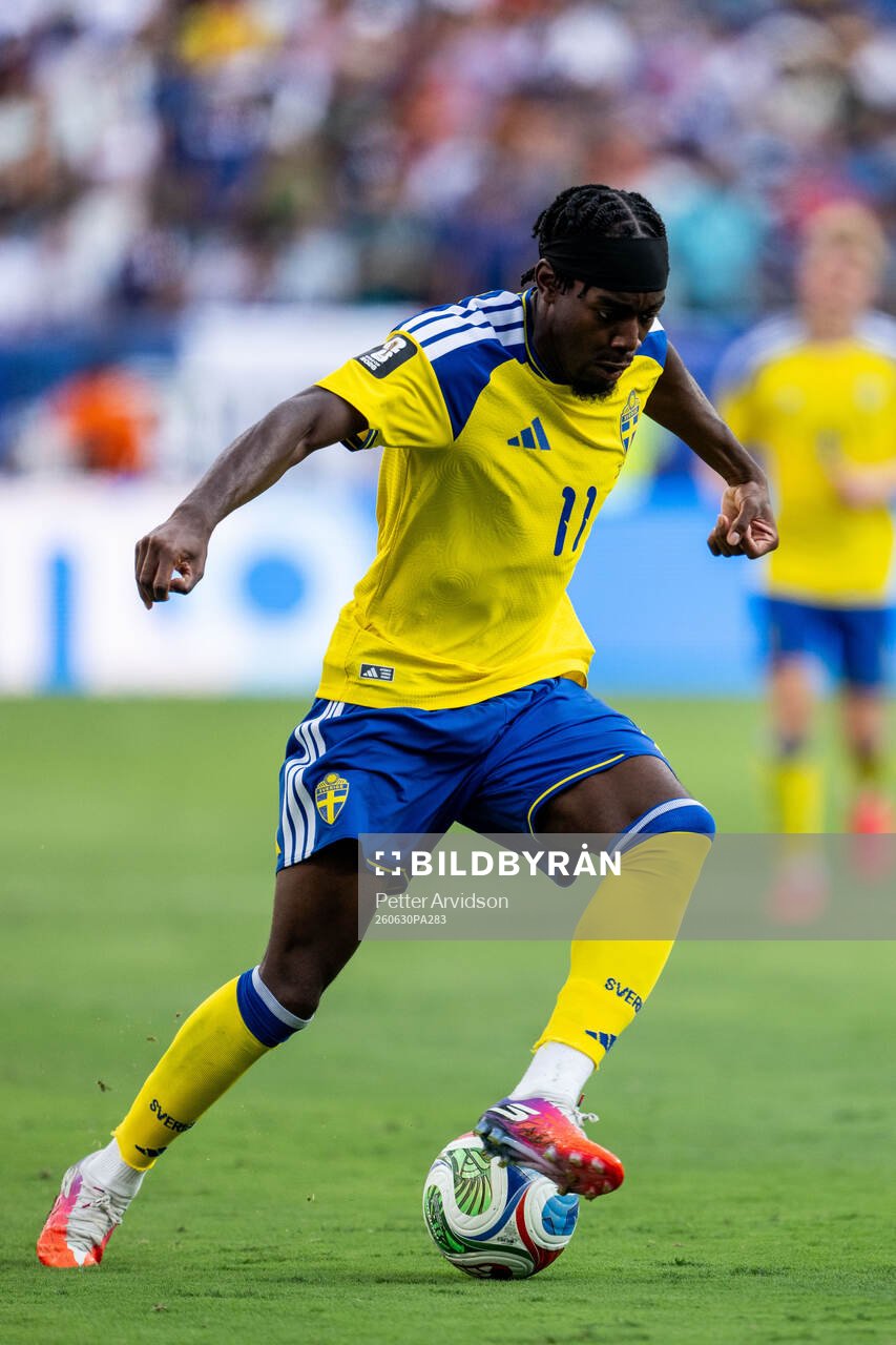 Anthony Elanga of Sweden