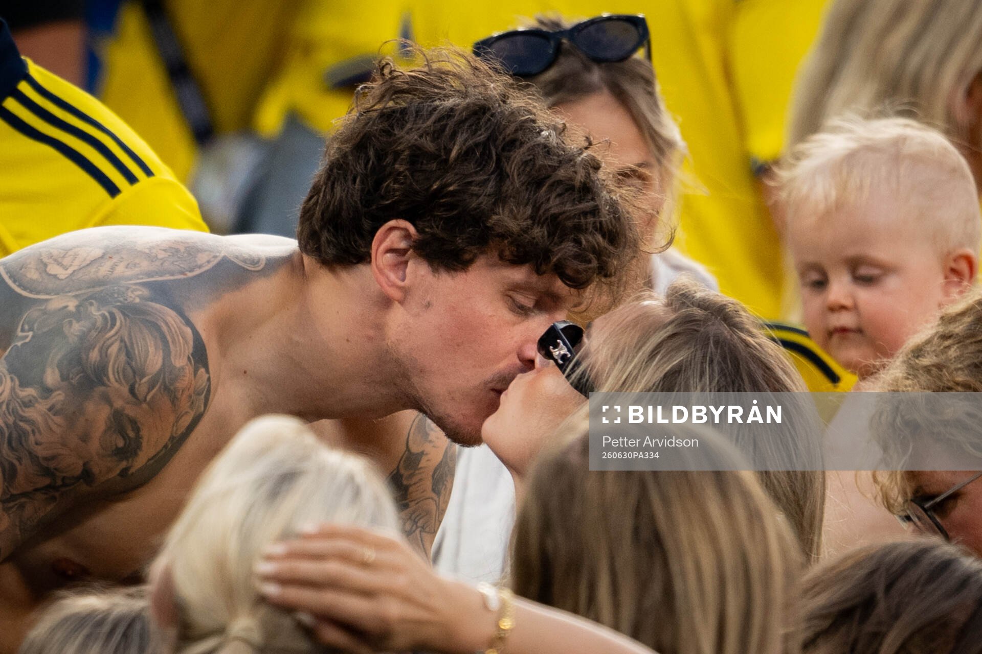 Victor Nilsson Lindelöf of Sweden with his wife Maja