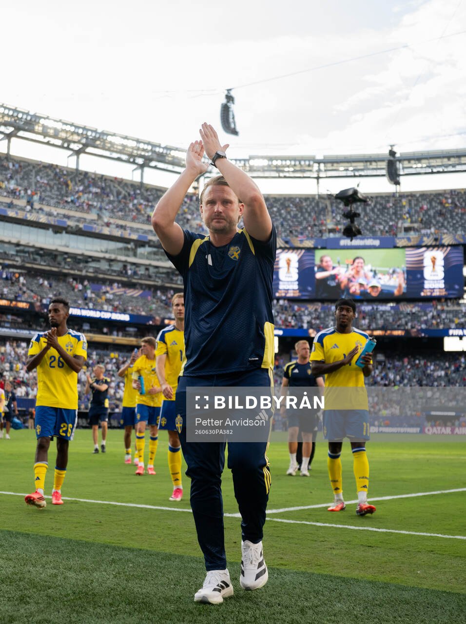 Assistant coach Björn Hamberg of Sweden looks dejected