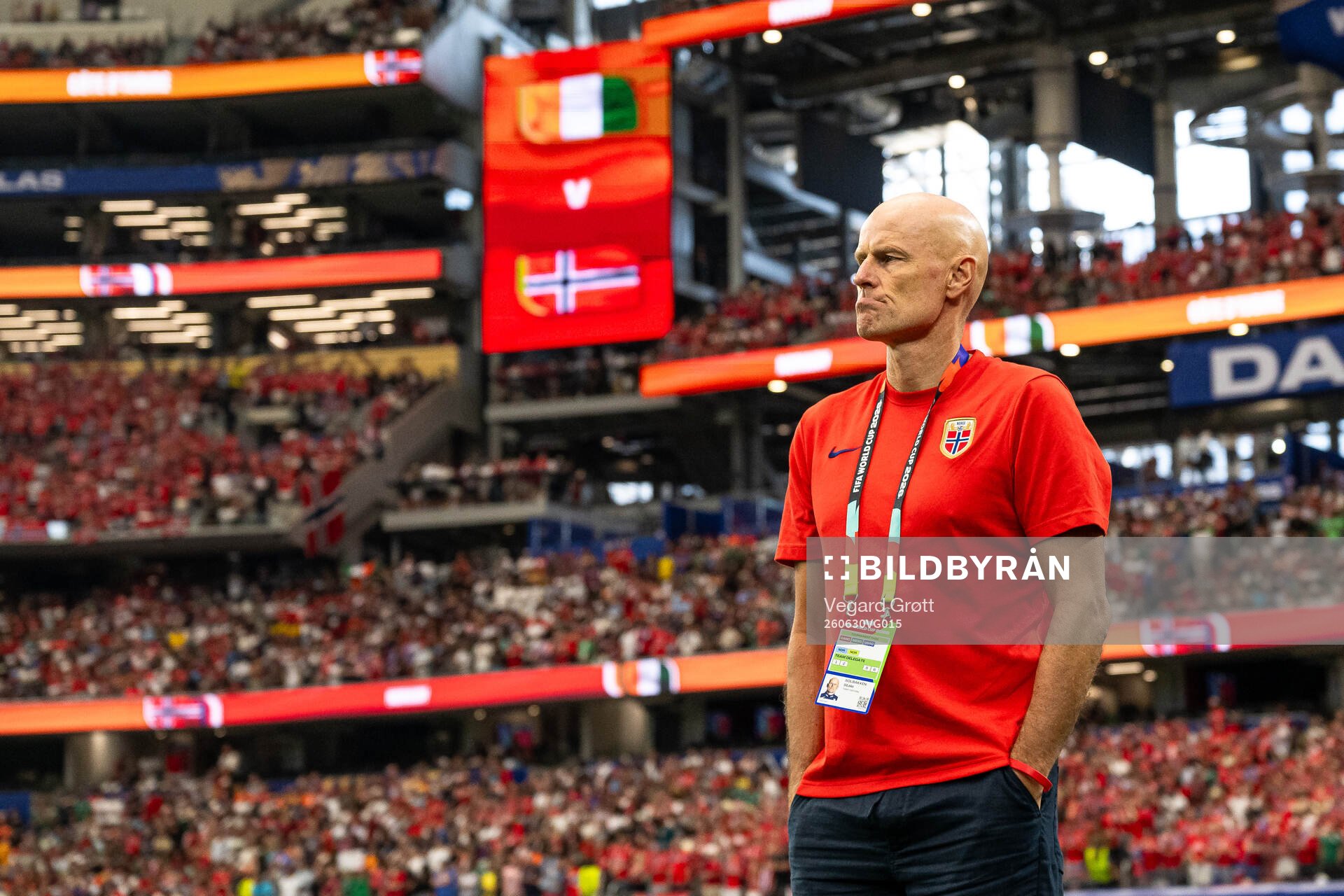 Head coach Ståle Solbakken of Norway