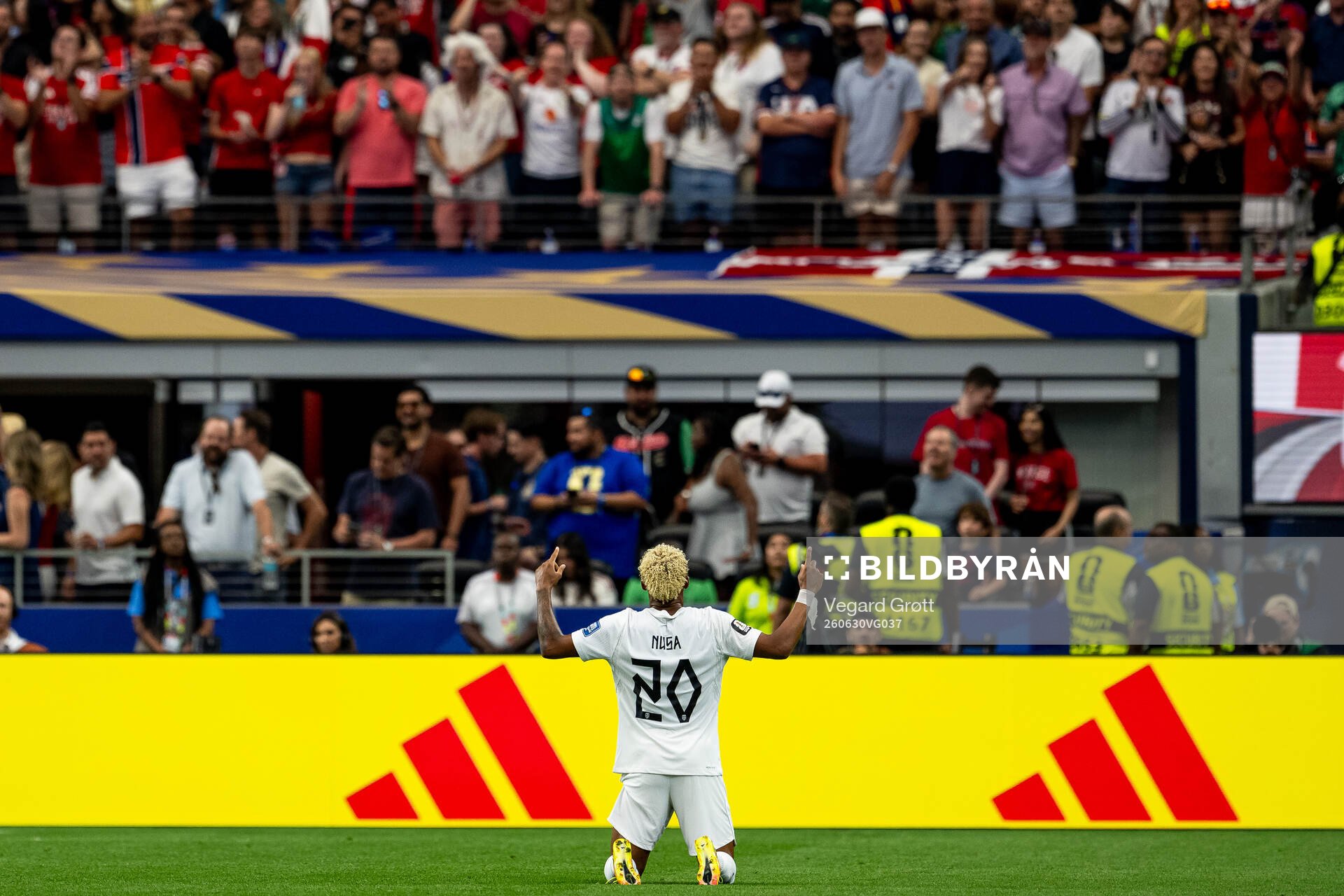 Antonio Nusa of Norway celebrates