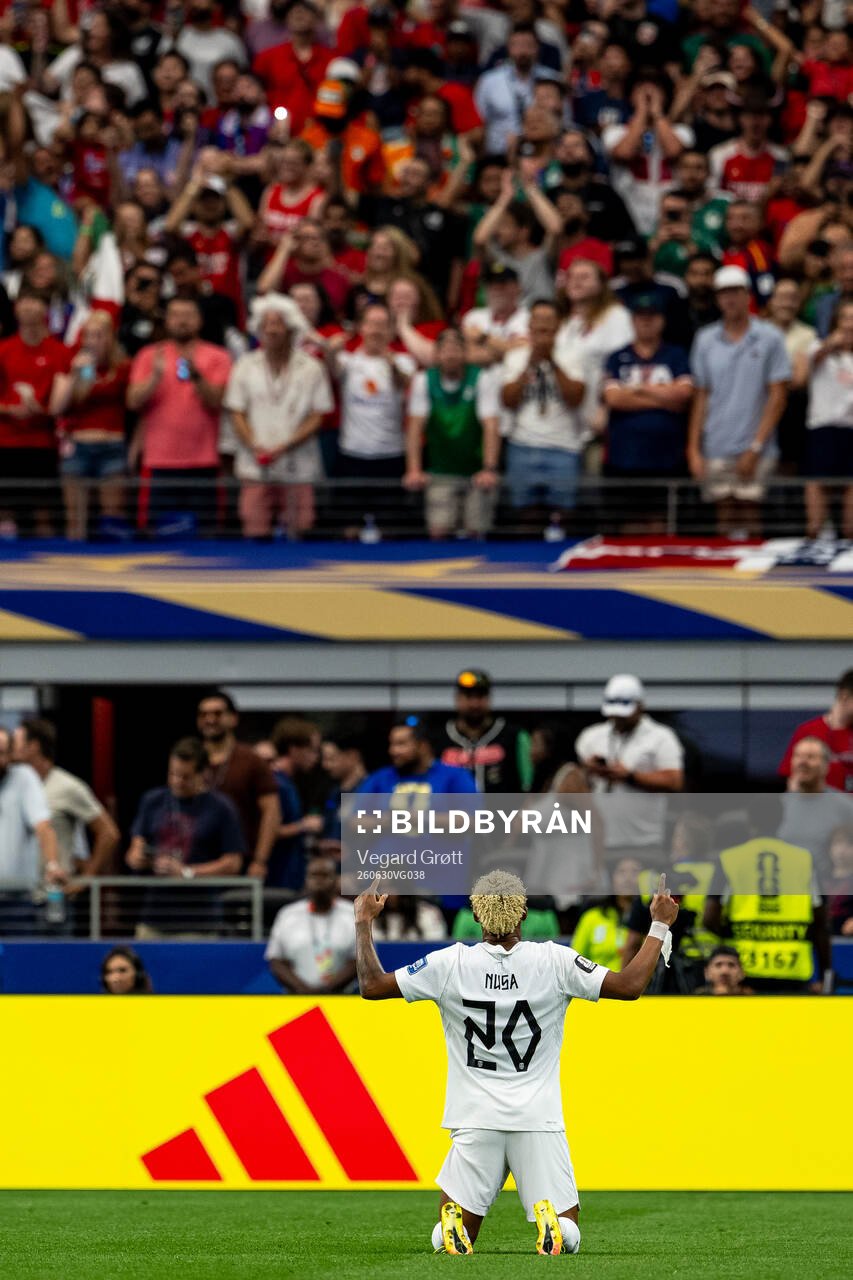Antonio Nusa of Norway celebrates