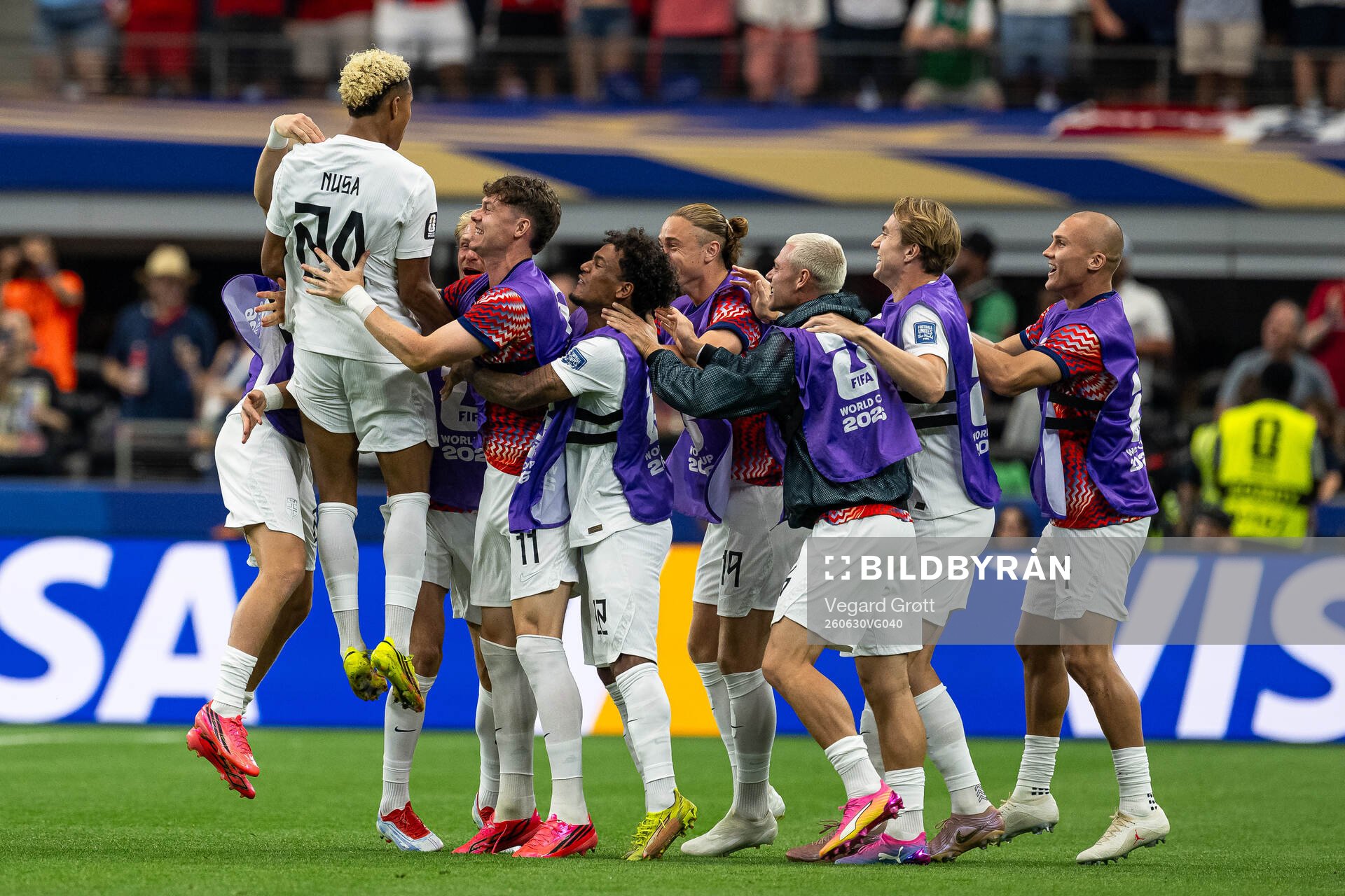 Antonio Nusa of Norway celebrates