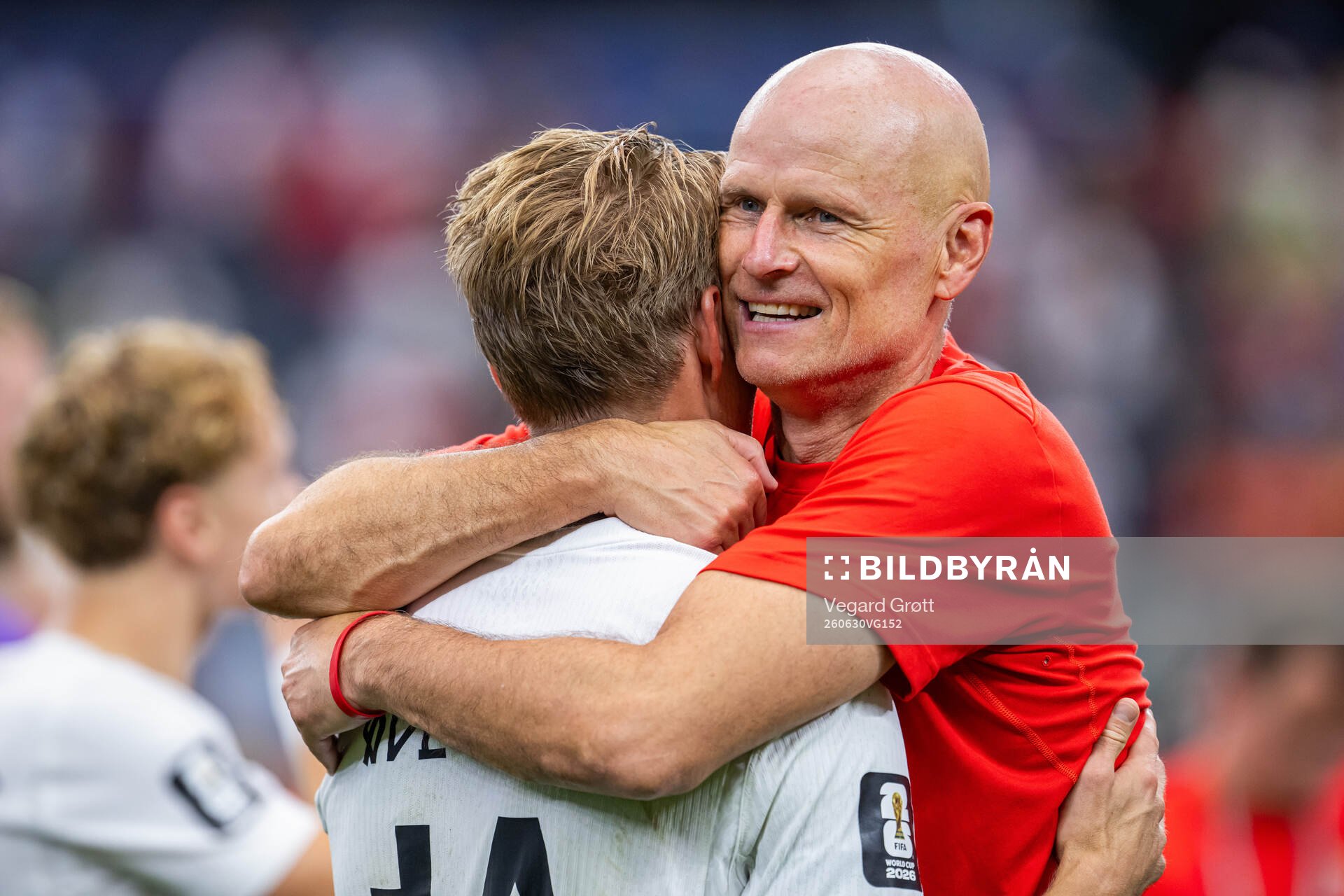 Martin Ødegaard and Ståle Solbakken, head coach of
