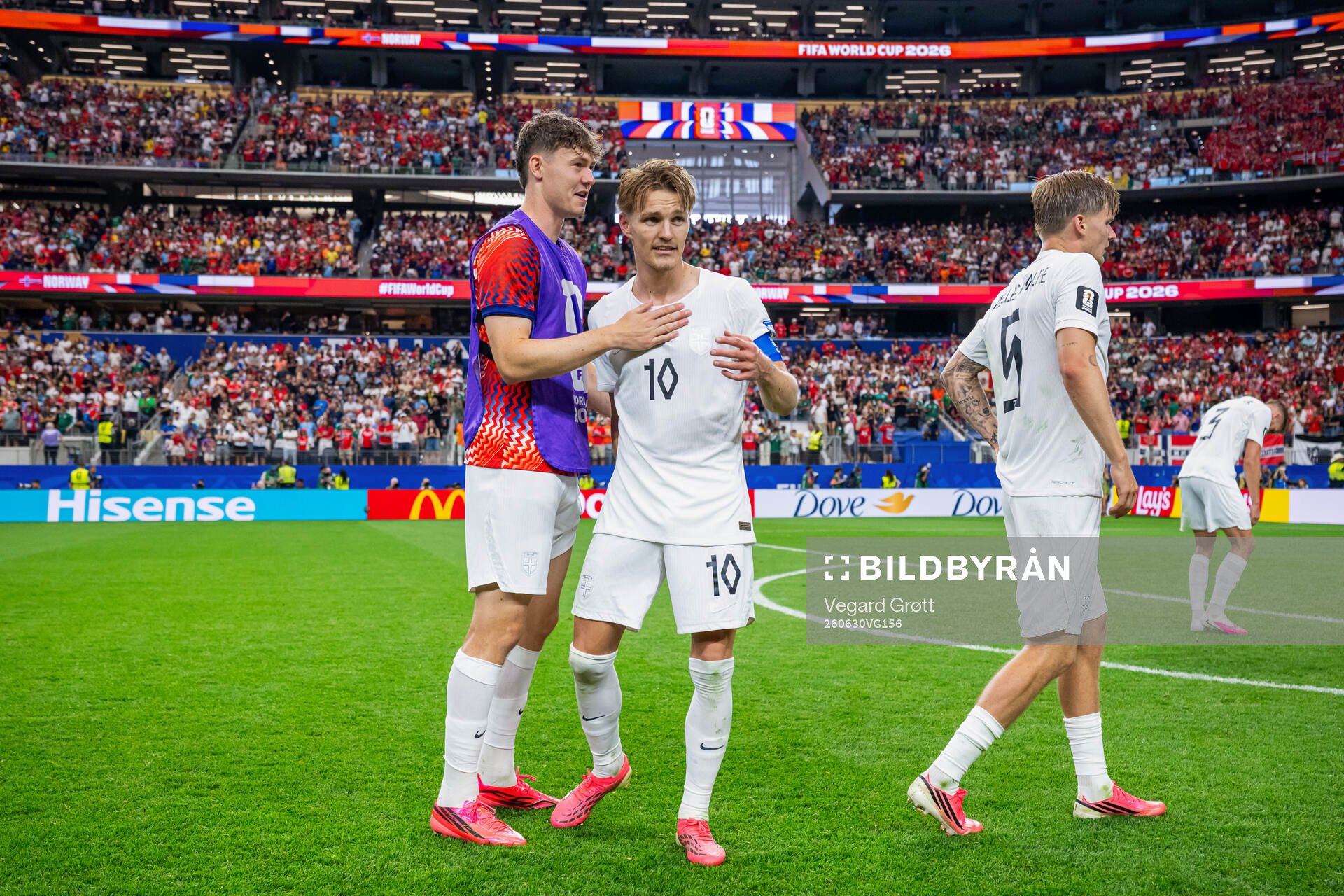 Jørgen Strand Larsen and Martin Ødegaard of Norway