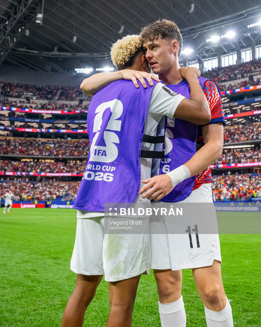 Antonio Nusa and Jørgen Strand Larsen of Norway celebrate