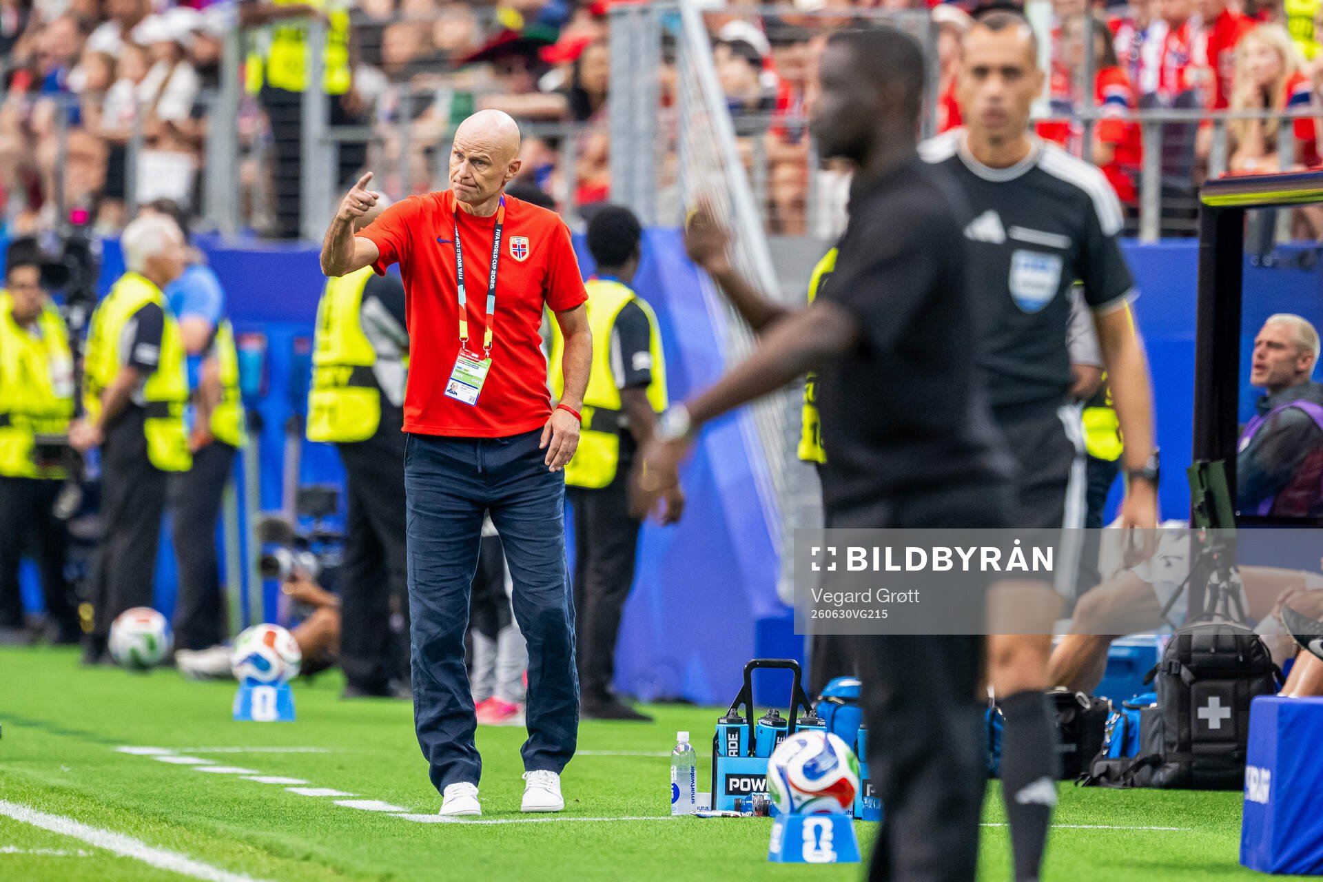 Head coach Ståle Solbakken of Norway