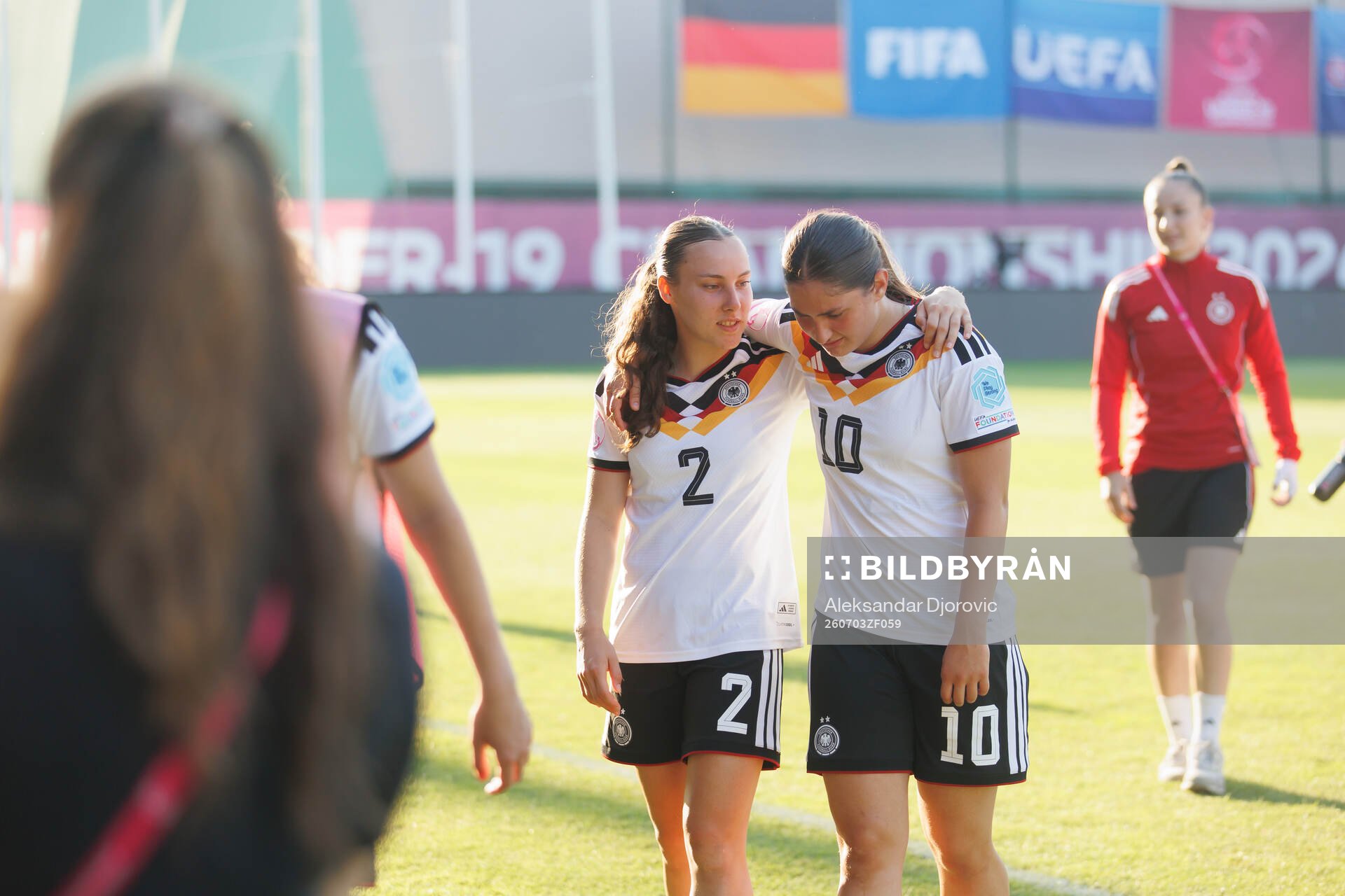 Felicia Strässer and Elira Terakaj of Germany