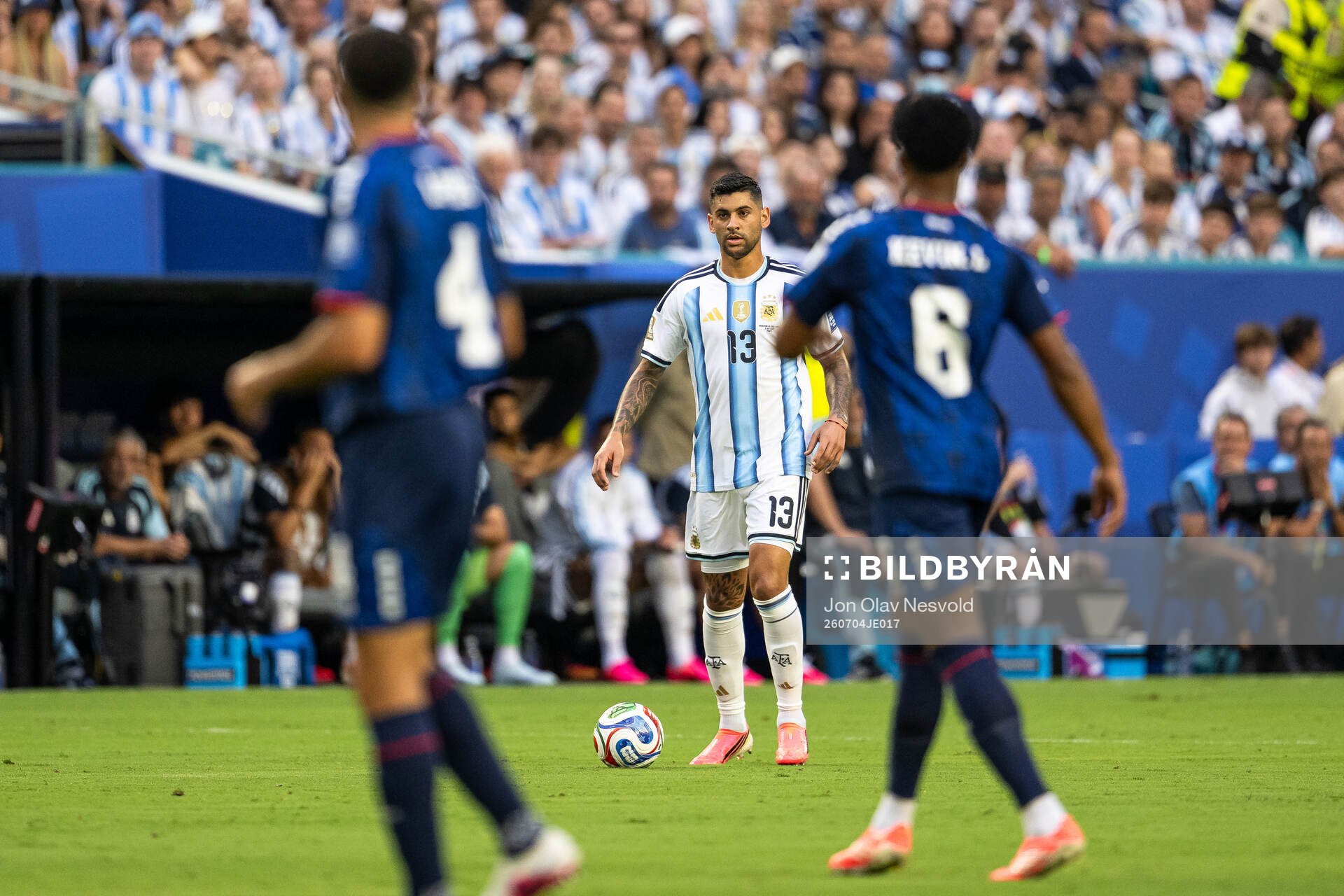 Cristian Romero of Argentina