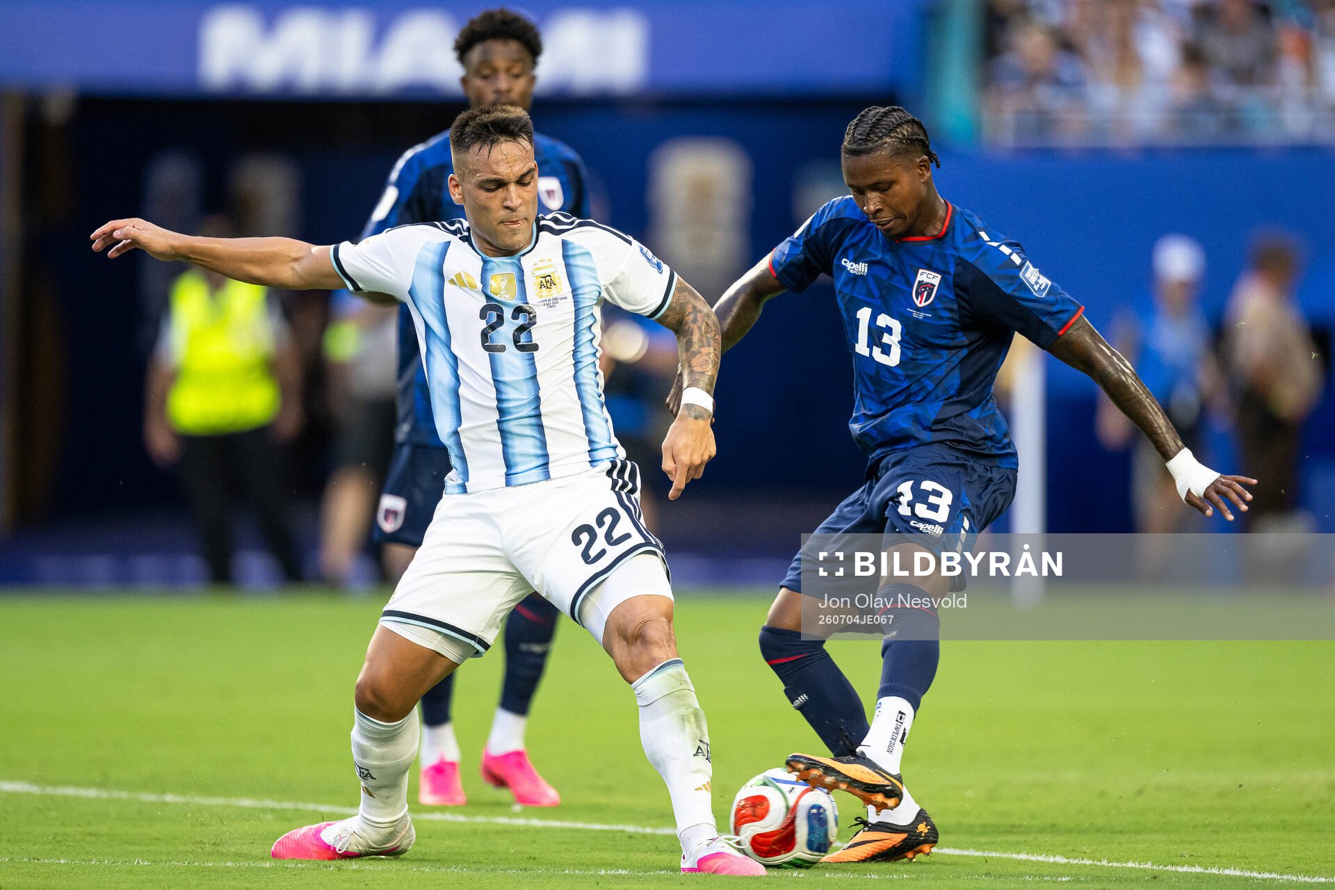 Lautaro Martinez of Argentina and Sidny Lopes Cabral of