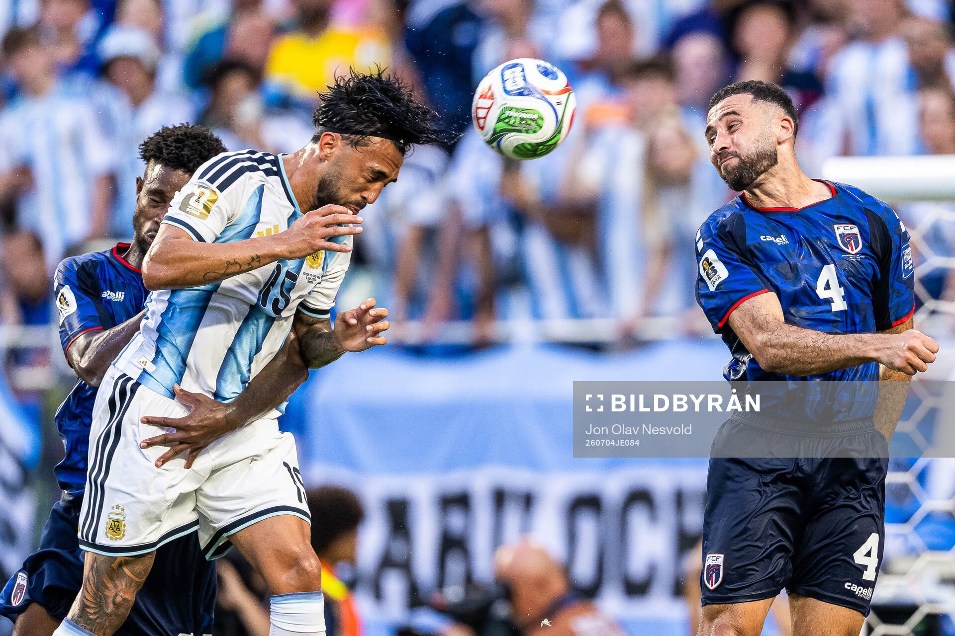Diney Borges ang Pico Lopes of Cabo Verde against Cristian