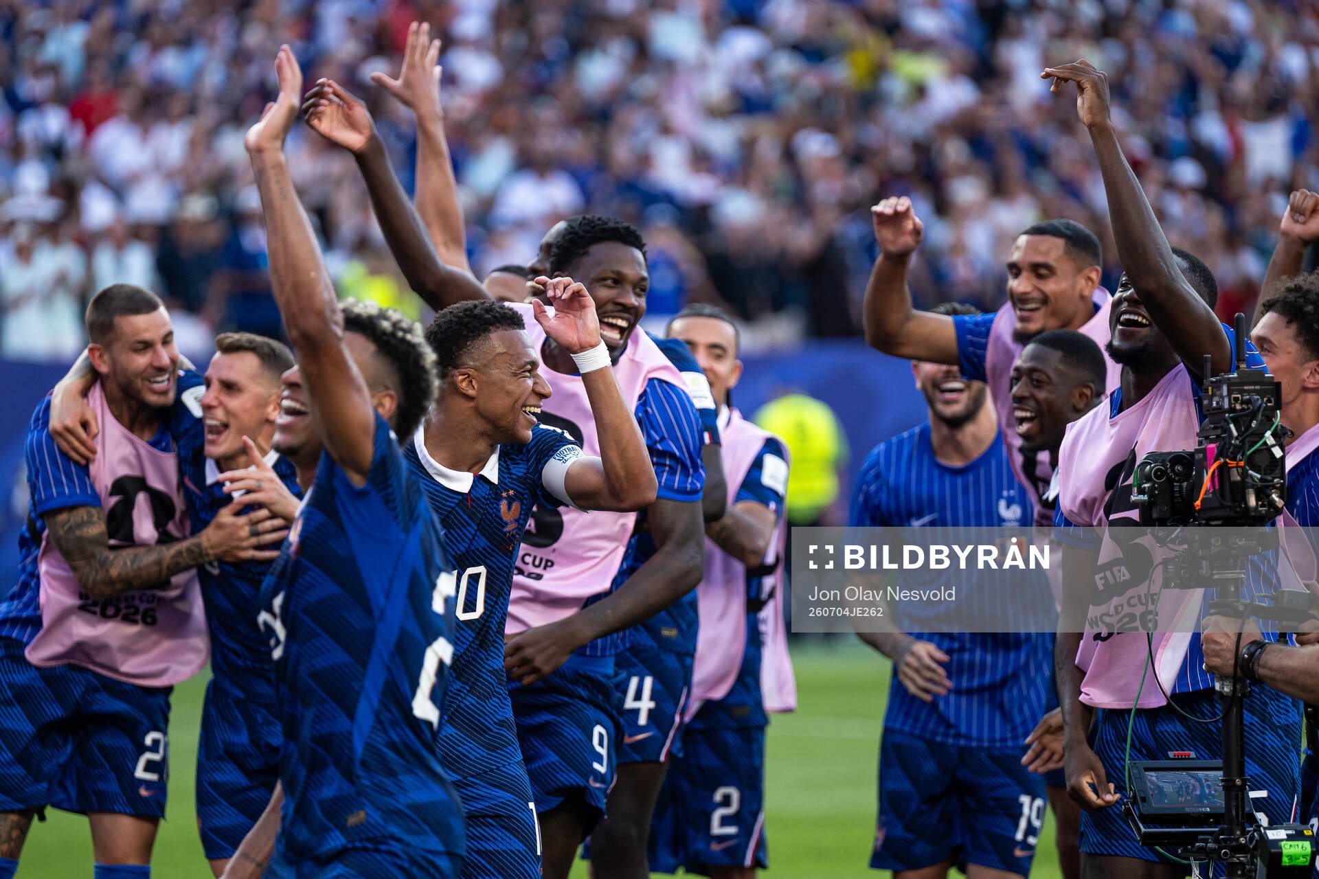 Players of France celebrate