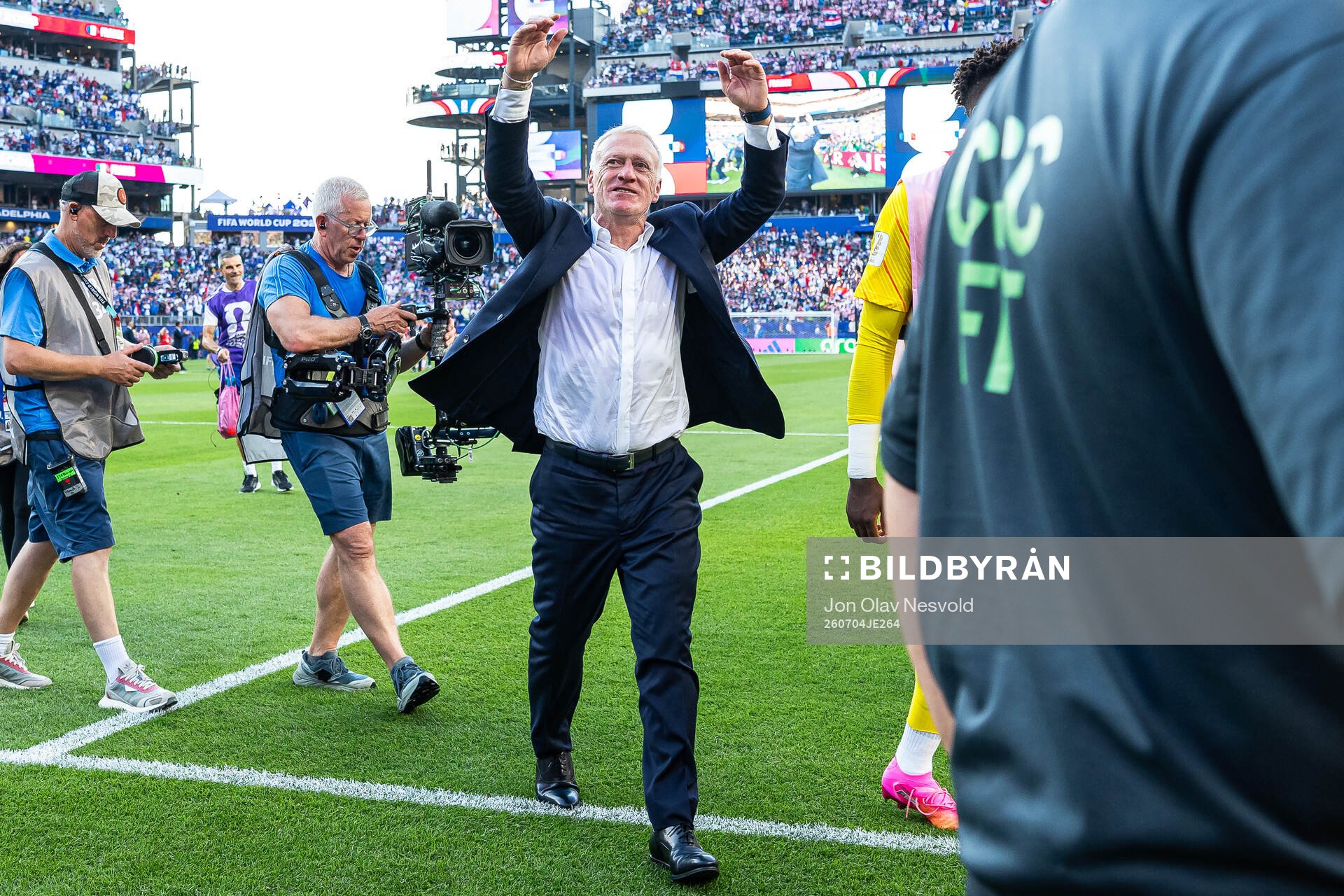 Head coach Didier Claude Deschamps of France celebrate