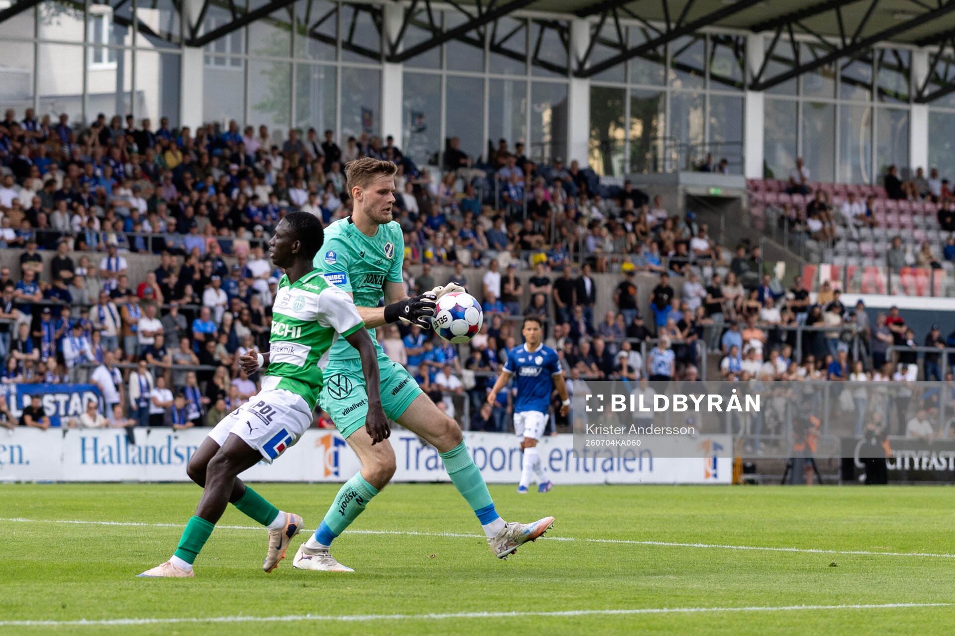 Halmstads målvakt Tim Rönning