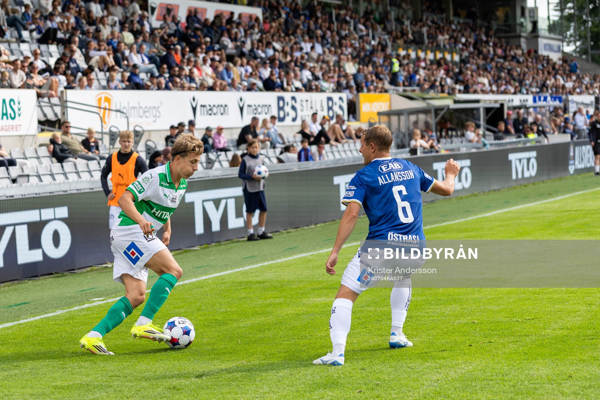 Västerås Simon Gefvert och Halmstads Joel Allansson
