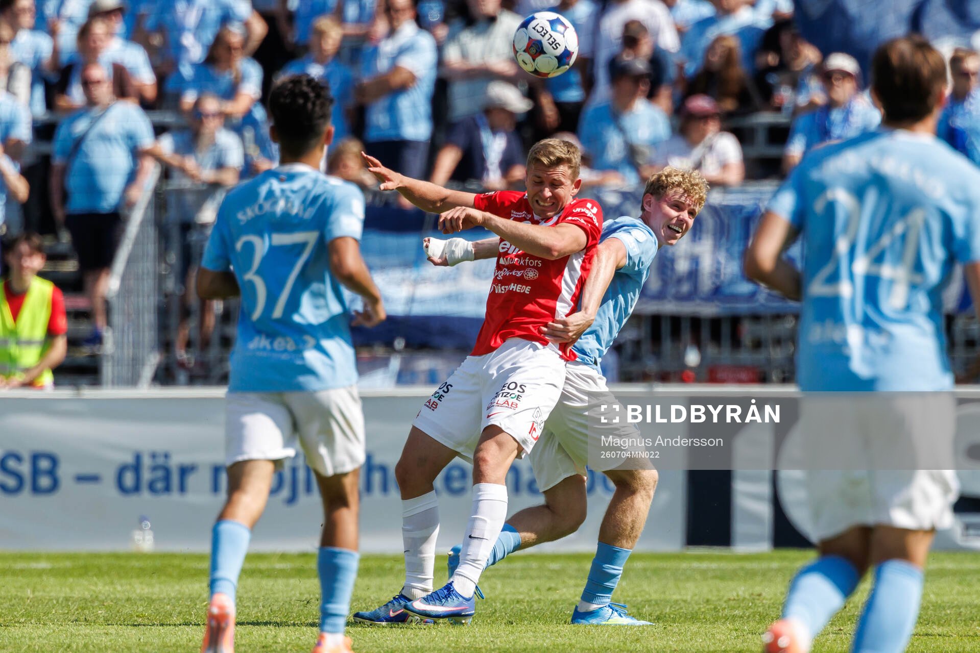 Degerfors Ludvig Fritzson och Malmö FFs Malte Frejd