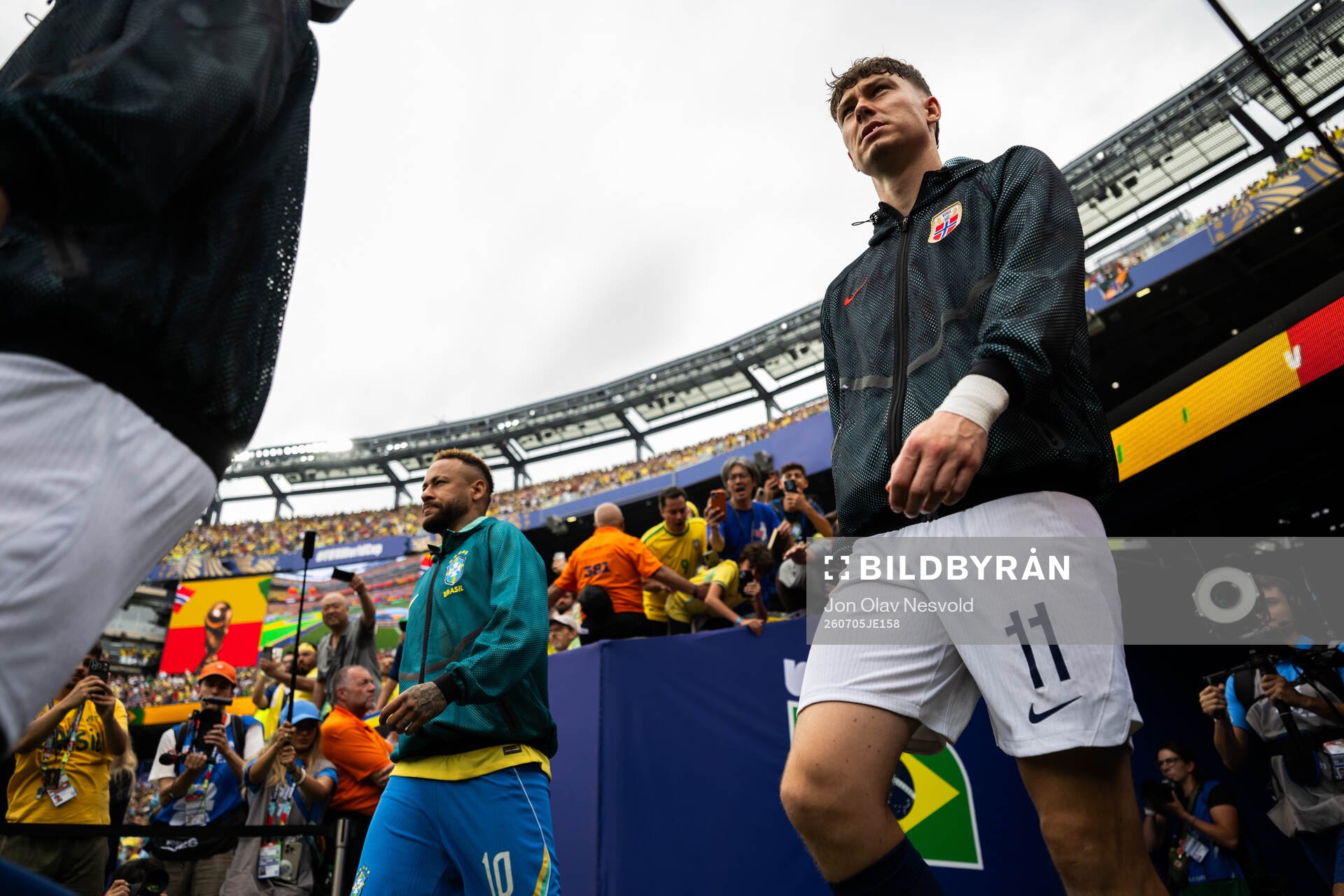 Neymar Jr of Brazil and Jørgen Strand Larsen of Norway