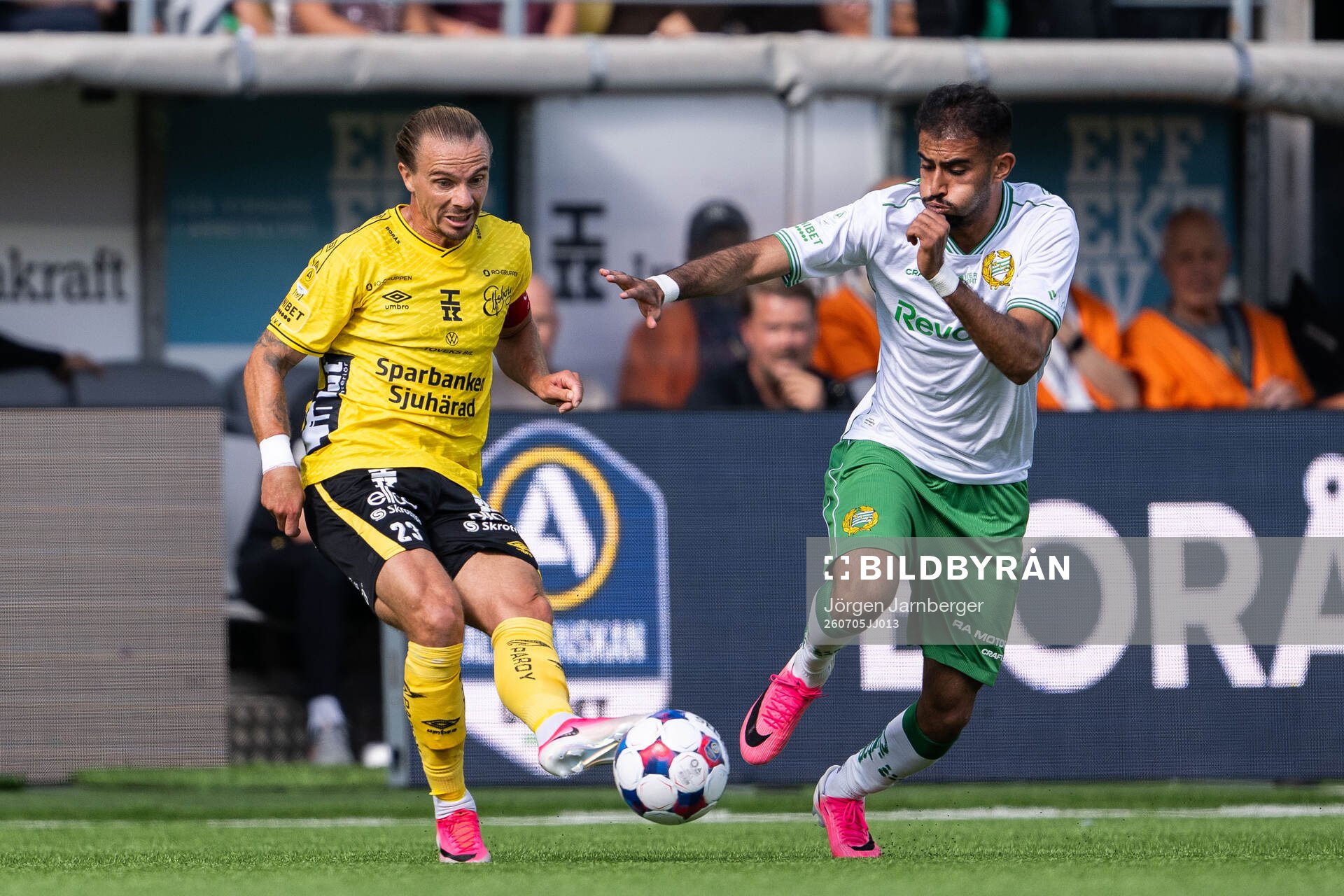 Elfsborgs Niklas Hult och Hammarbys Montader Madjed
