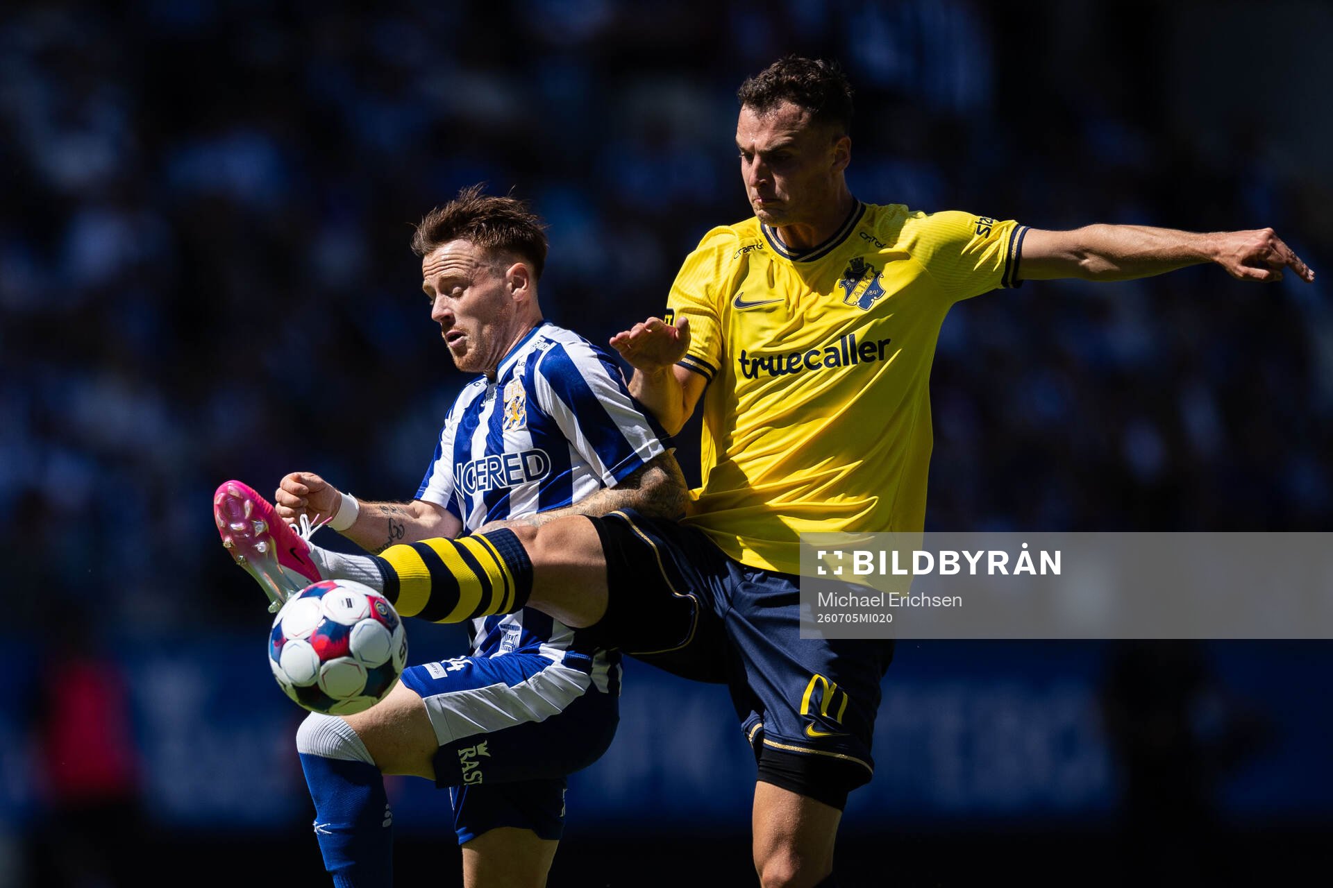 IFK Göteborgs Tobias Heintz och AIKs Áron Csongvai