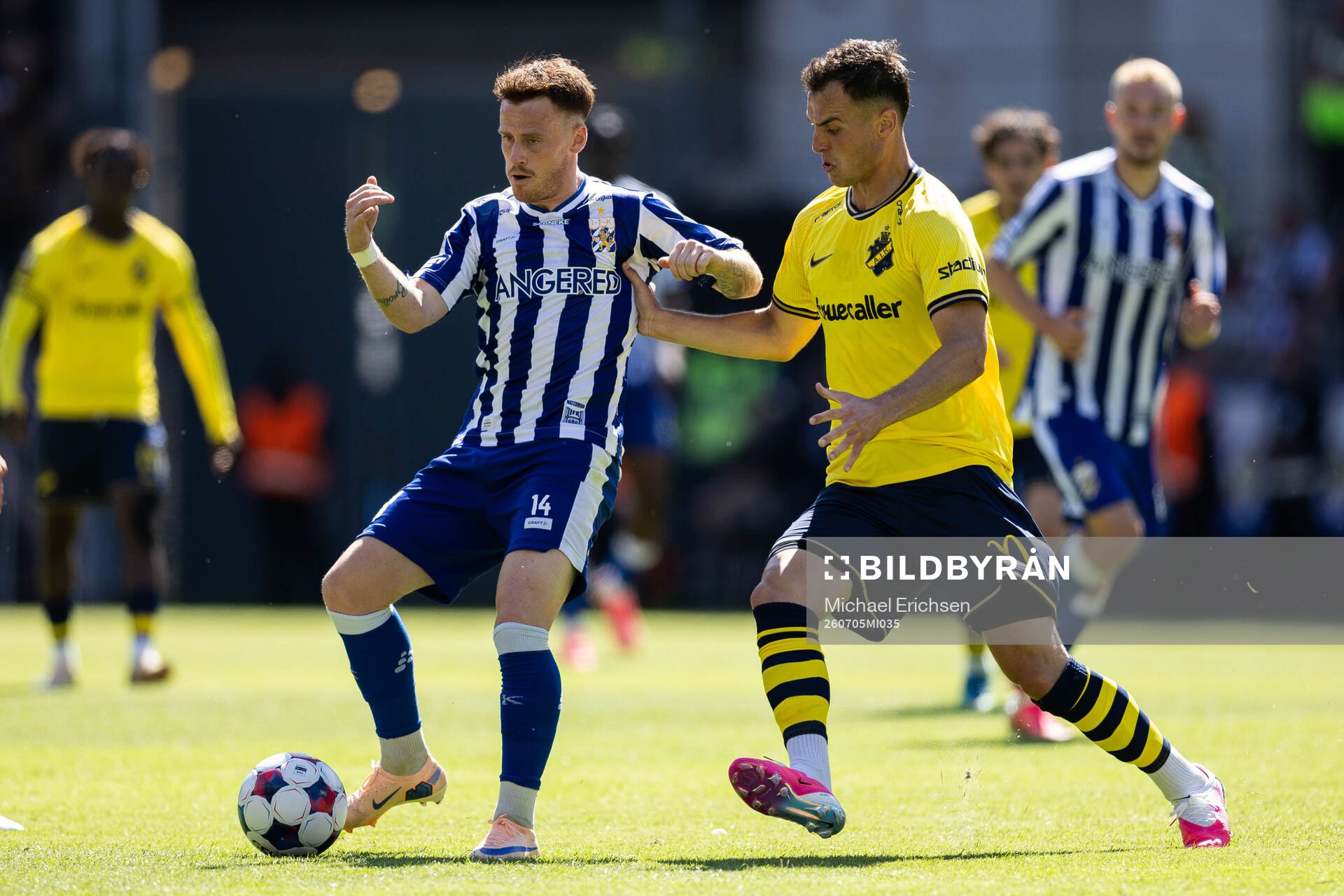 IFK Göteborgs Tobias Heintz och AIKs Áron Csongvai