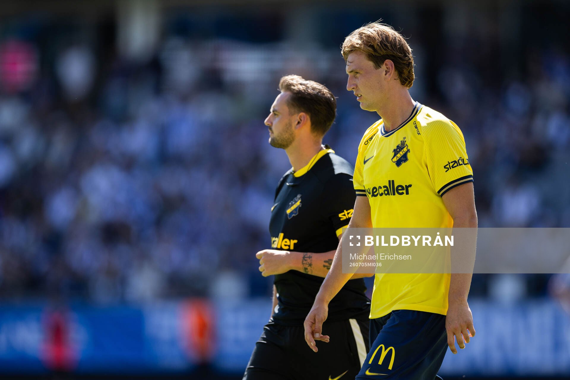 AIKs Fredrik Nissen lämnar planen