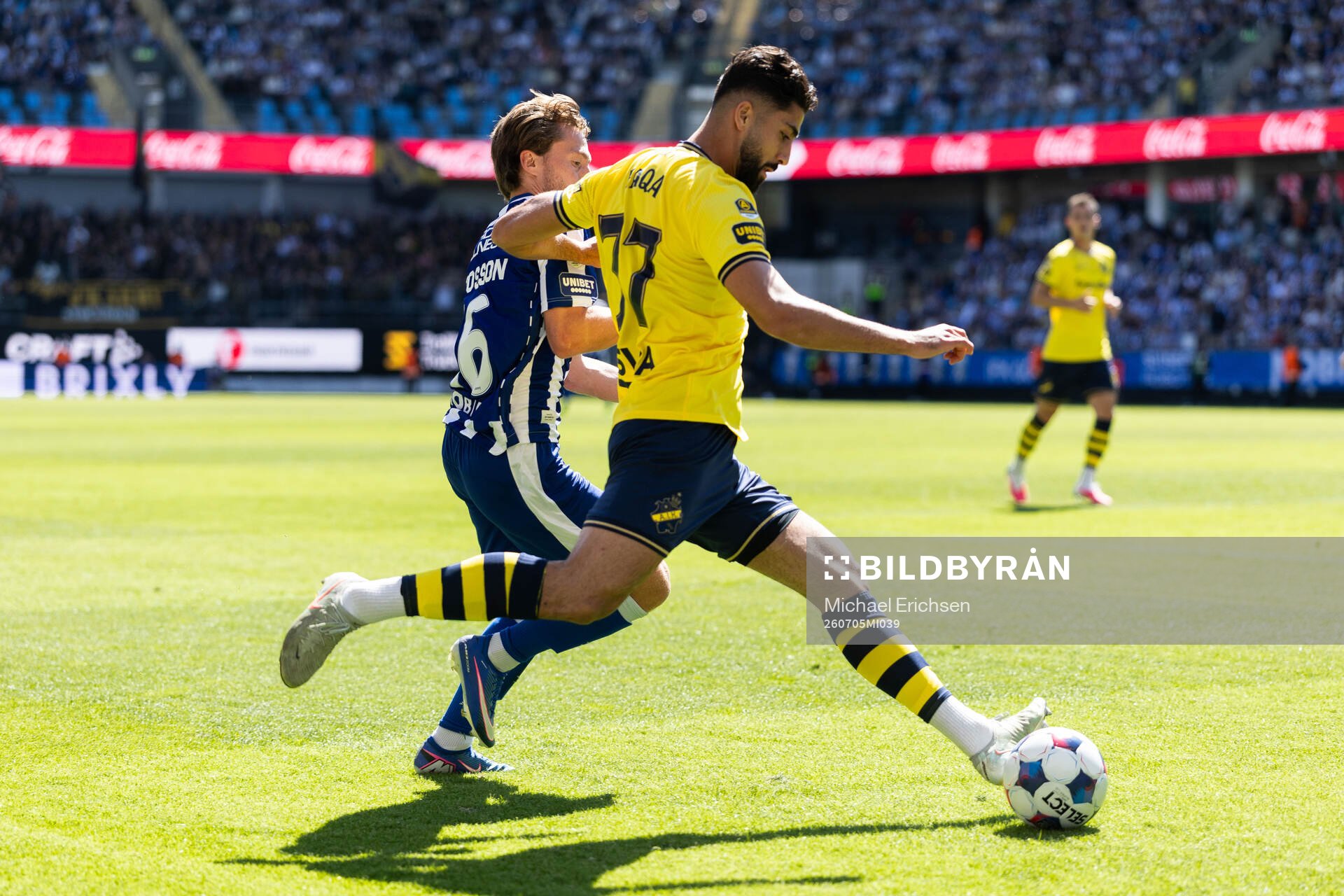 IFK Göteborgs Filip Ottosson och AIKs Ahmad Faqa