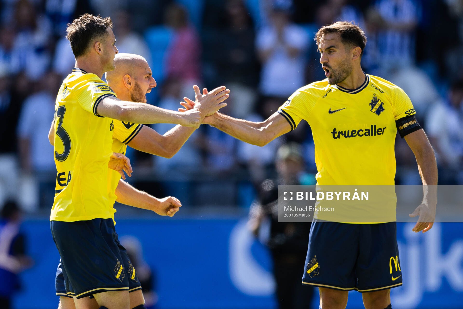 AIKs Áron Csongvai, Amel Mujanic och Sotirios
