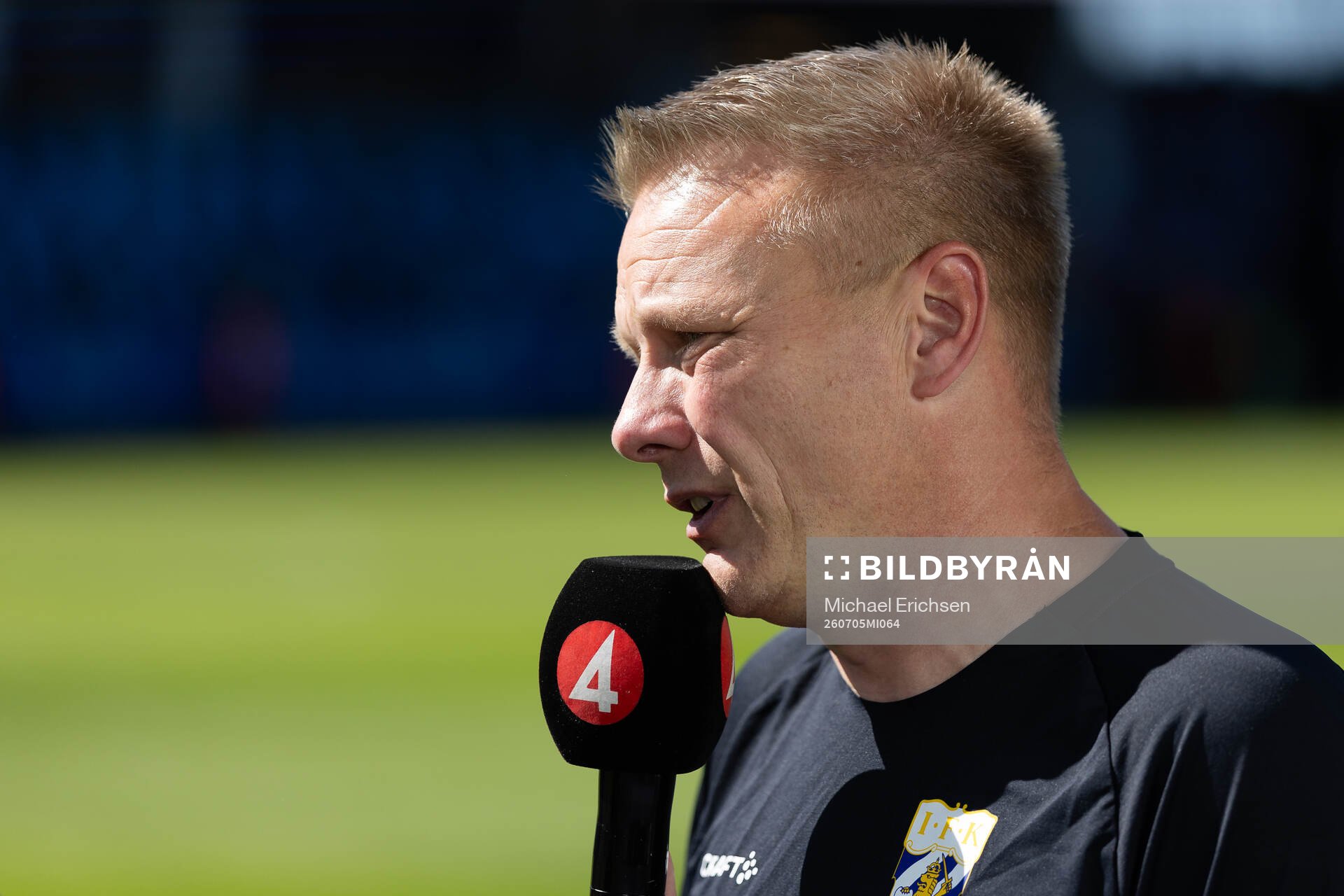 IFK Göteborgs tränare Stefan Billborn i TV4s studio