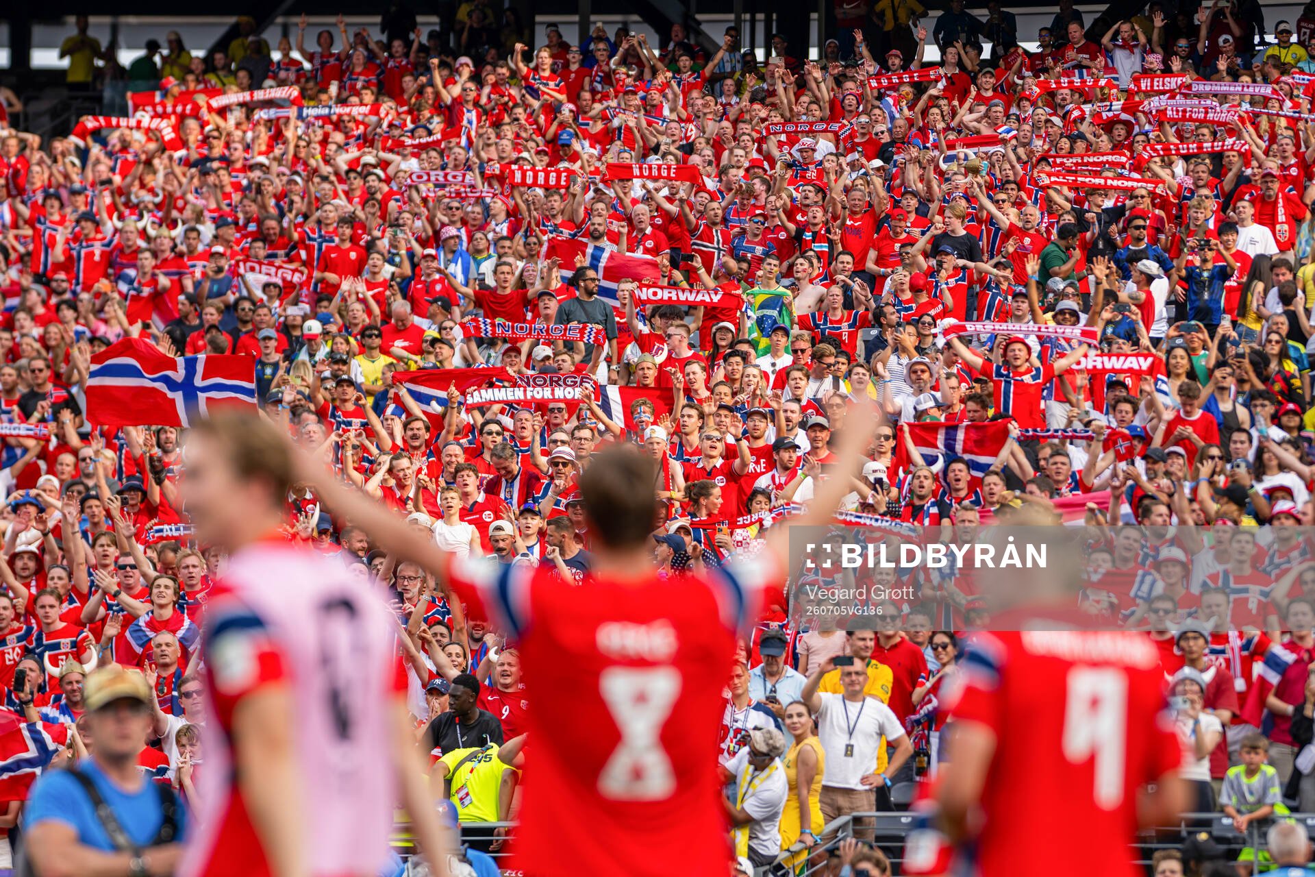 Fans of Norway celebrate