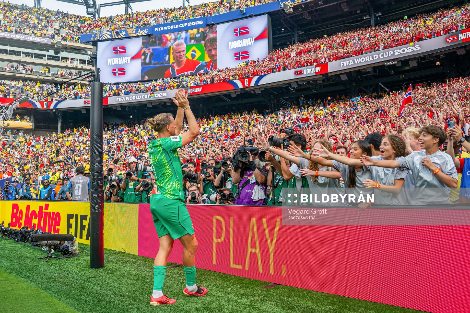 Goalkeeper Ørjan Nyland of Norway celebrates