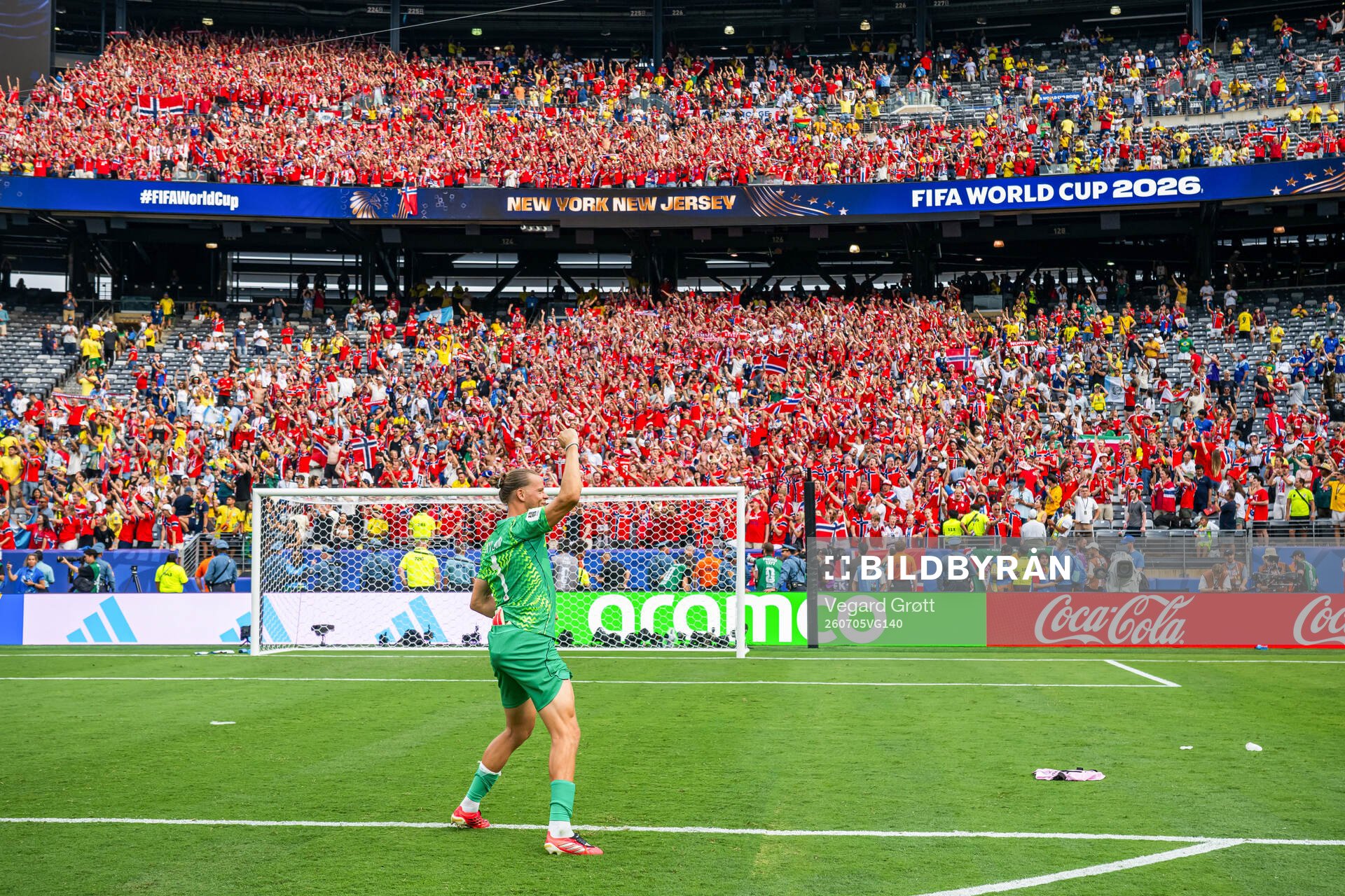 Goalkeeper Ørjan Nyland of Norway celebrates