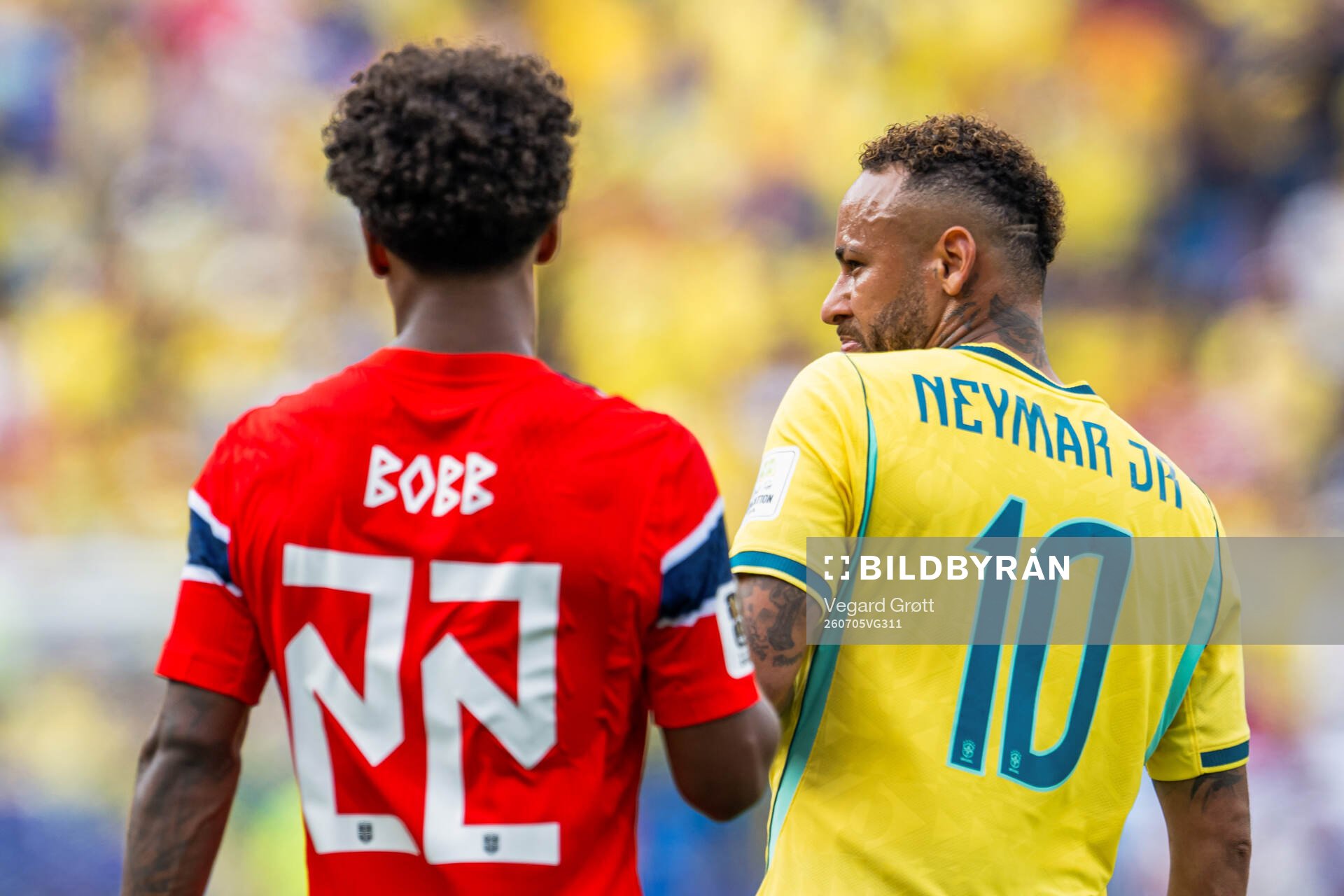 Oscar Bobb of Norway and Neymar Jr of Brazil