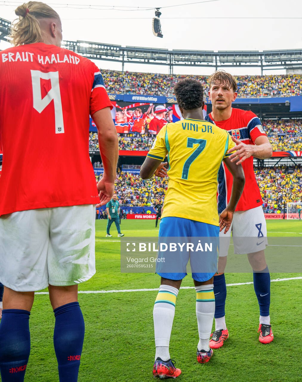 Vinicius Junior of Brazil and Sander Berge of Norway