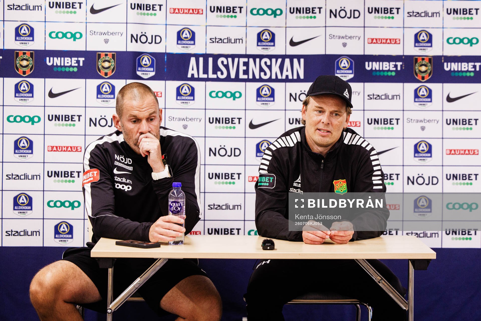 Brommapojkarnas tränare Ulf Kristiansson och GAIS tränare